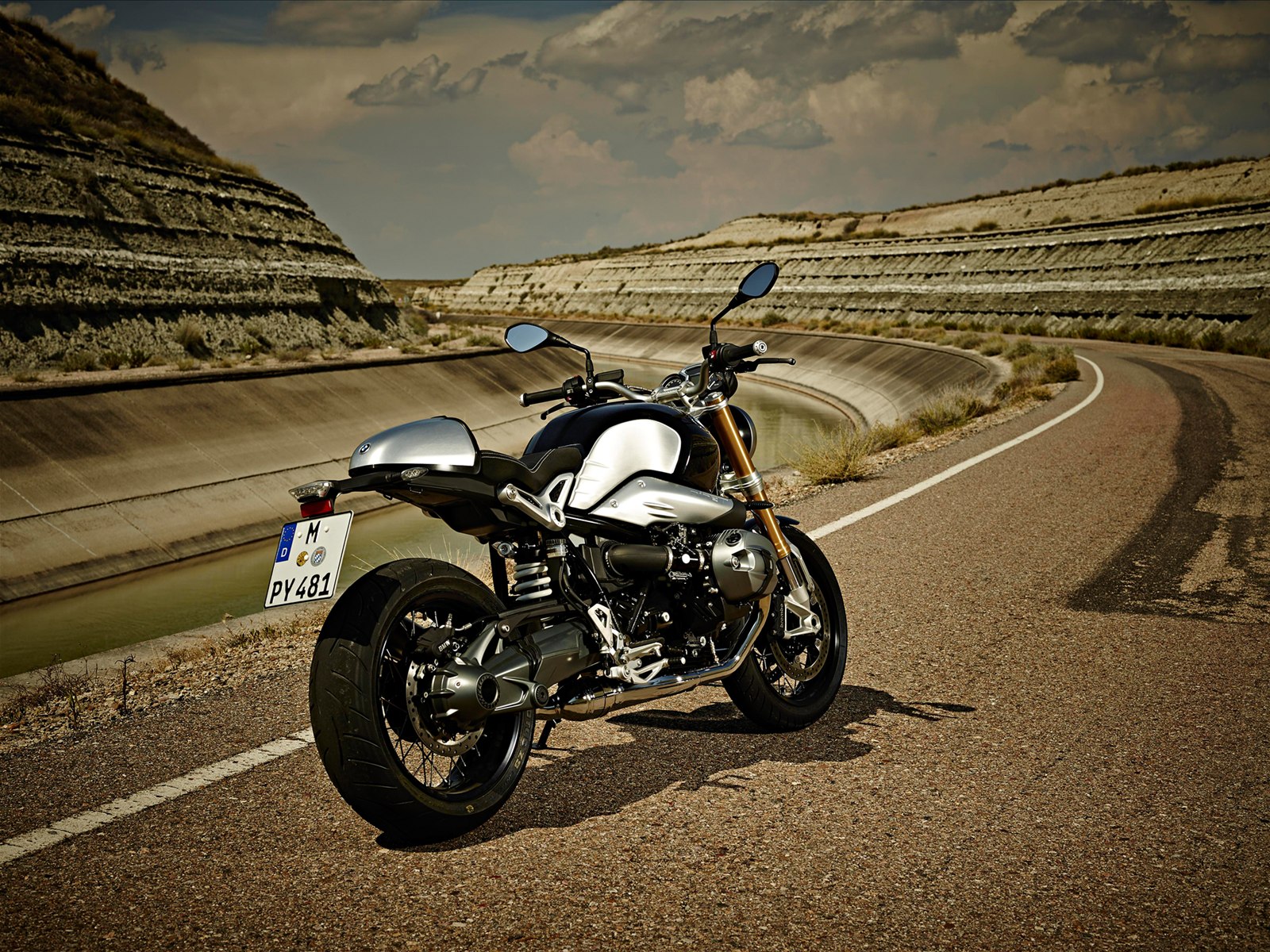 BMW R nineT 2014