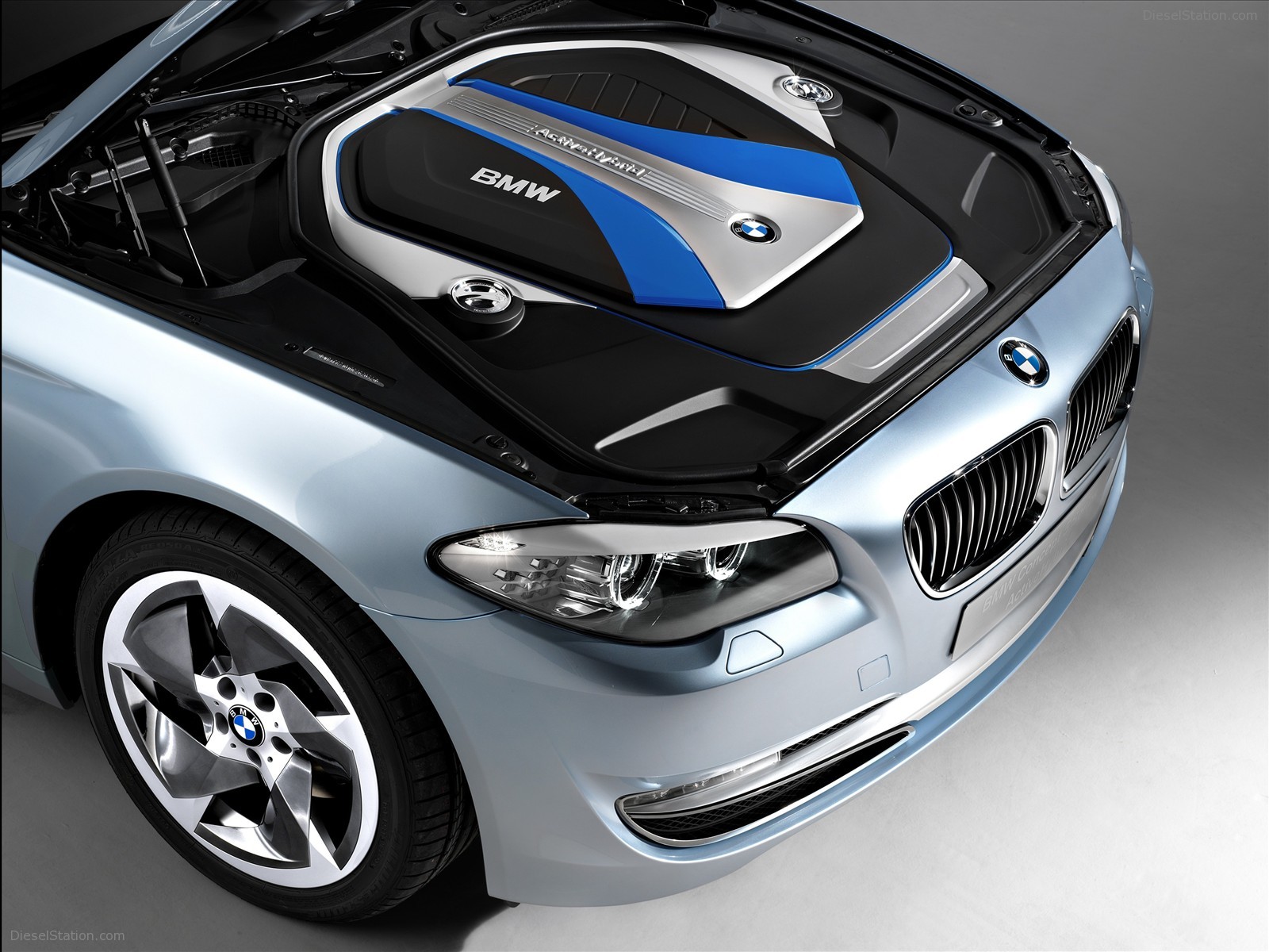 BMW Series 5 Active Hybrid Concept 2010 BMW Series 5 Active Hybrid Concept 2010