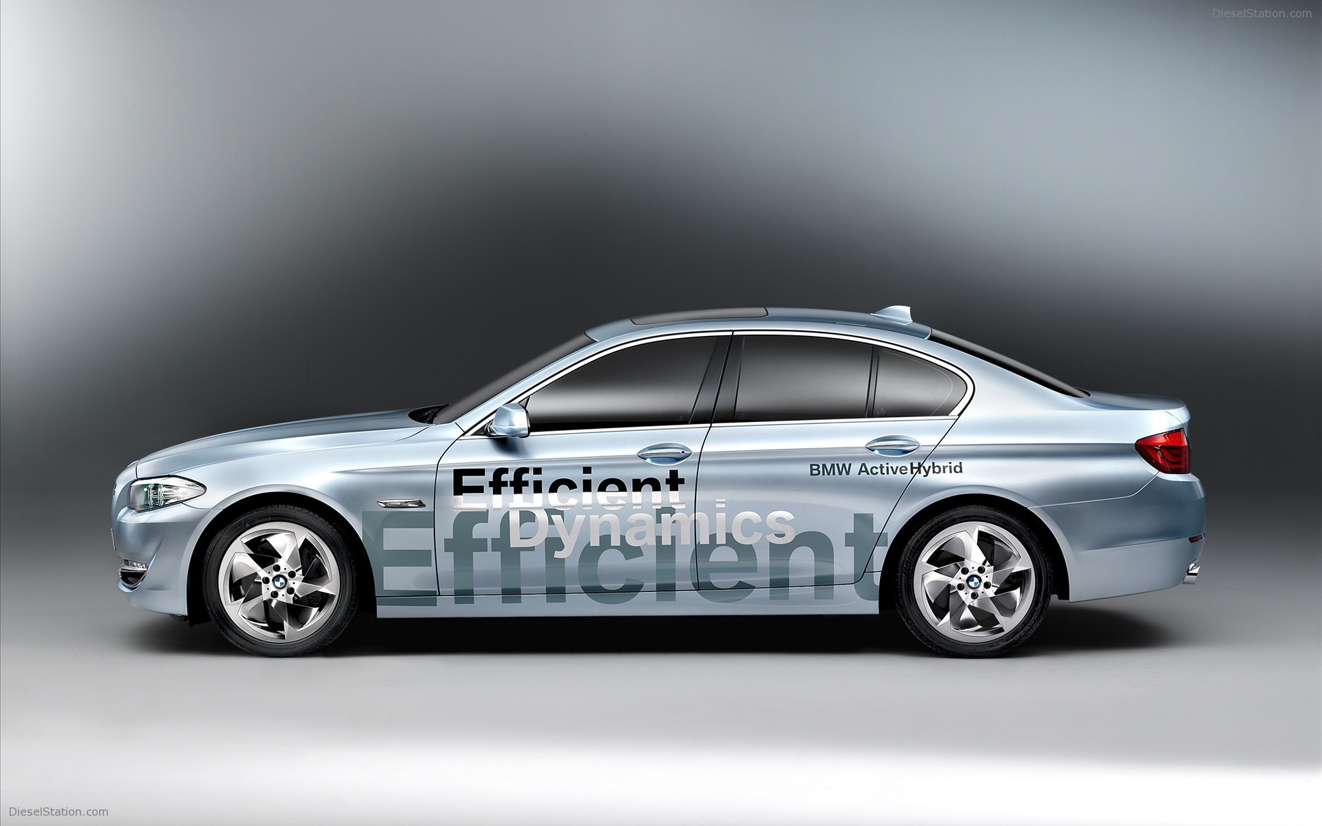 BMW Series 5 Active Hybrid Concept 2010