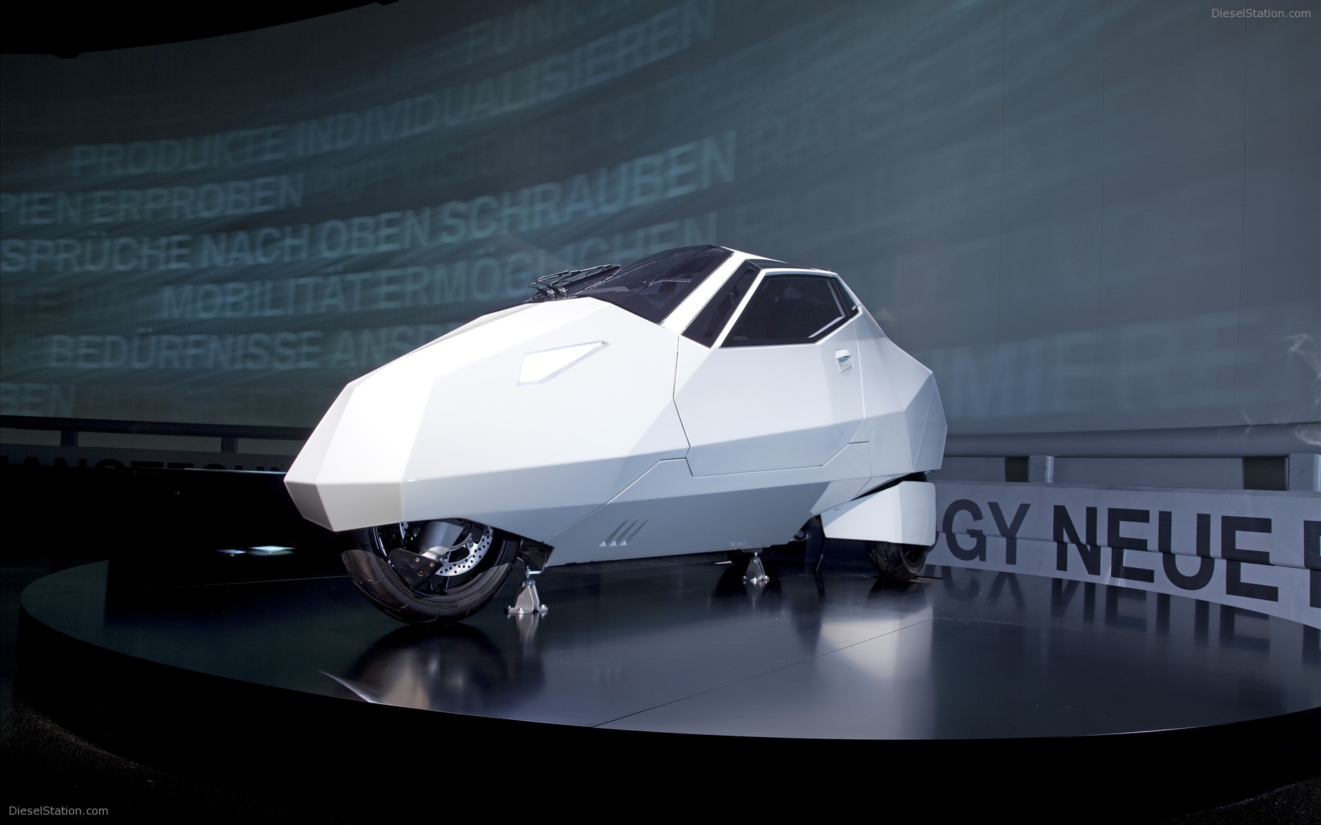 BMW Simple And Clever