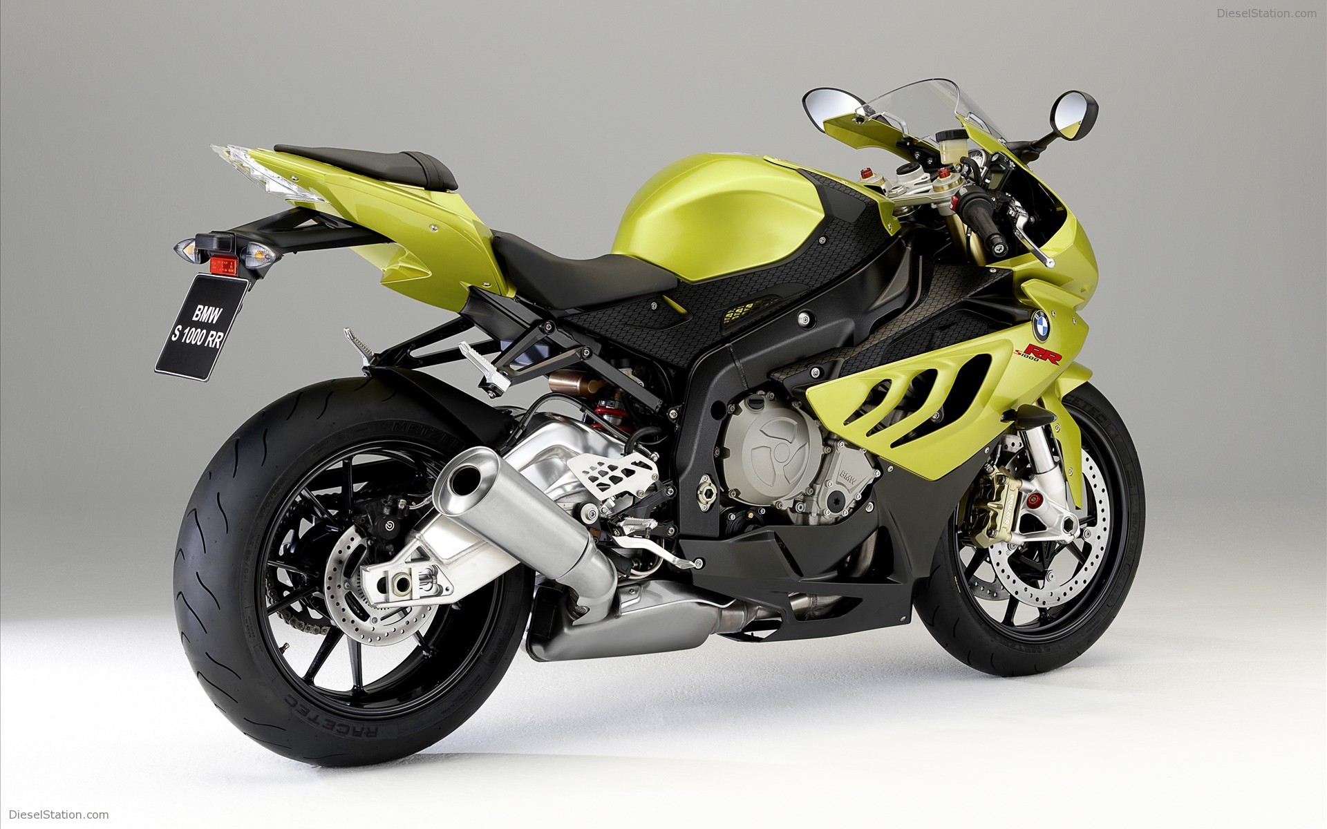 The New 2010 BMW S 1000 RR