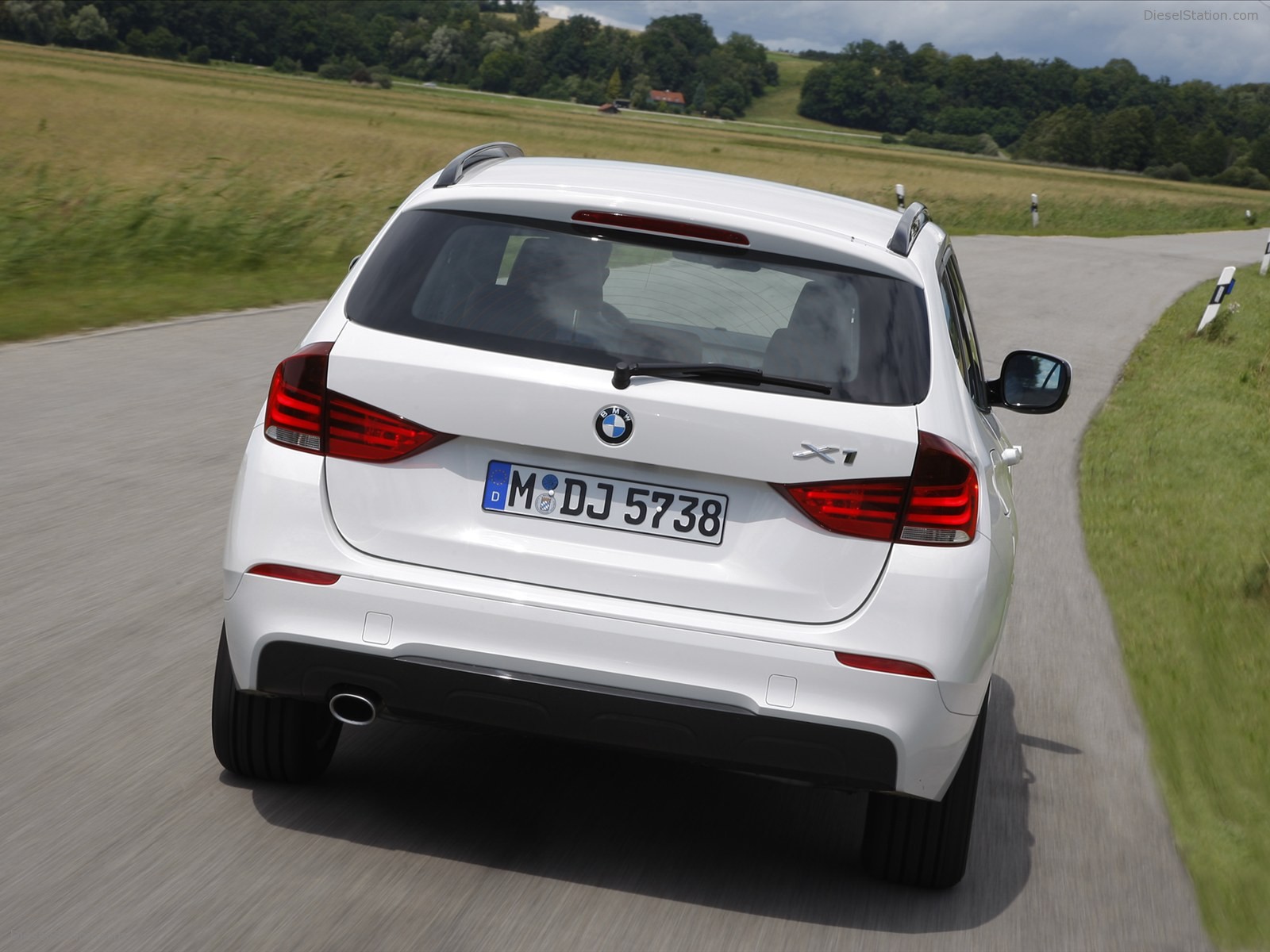 BMW X1 2012