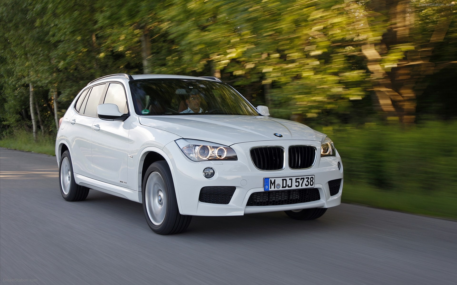 BMW X1 2012