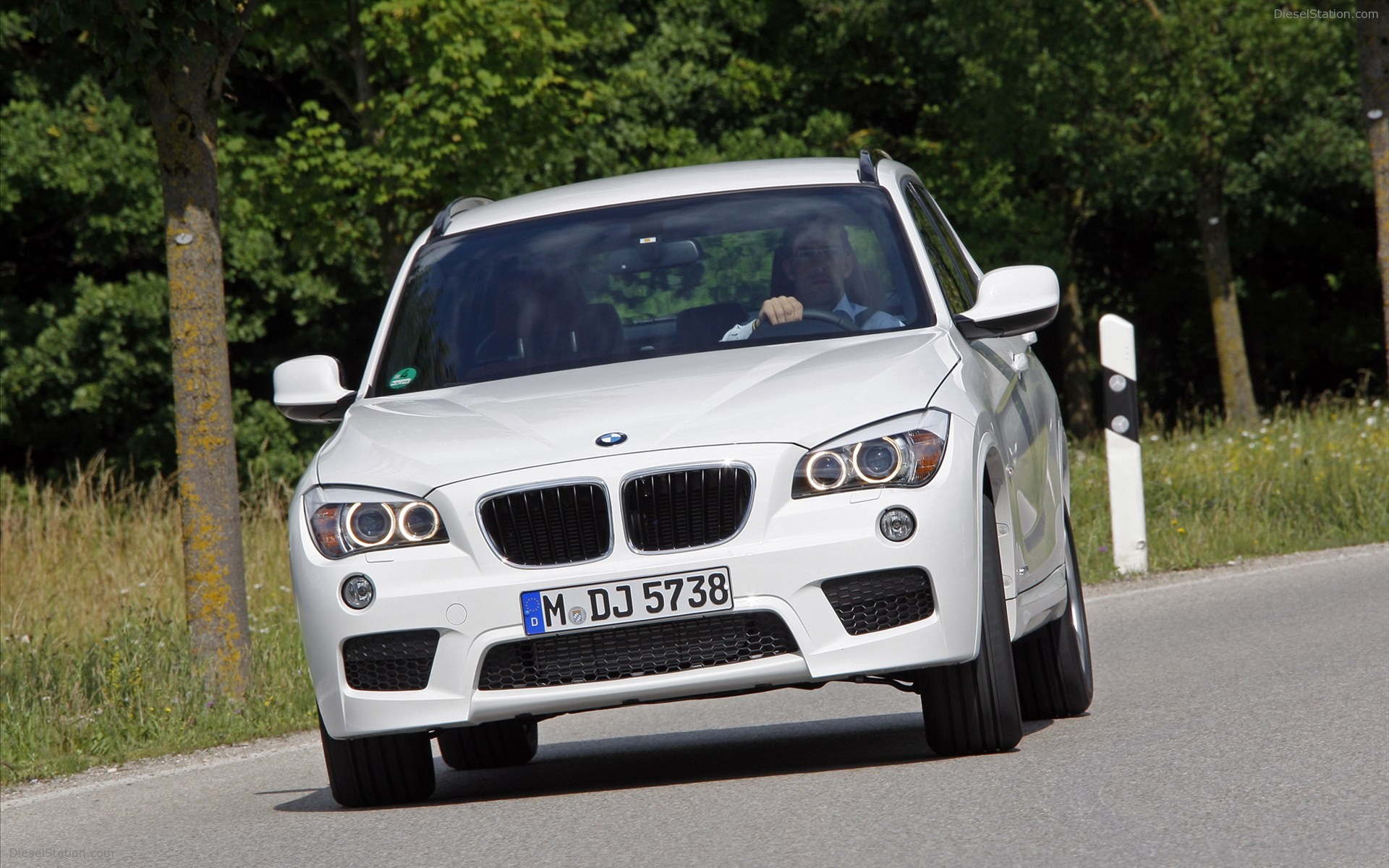 BMW X1 2012