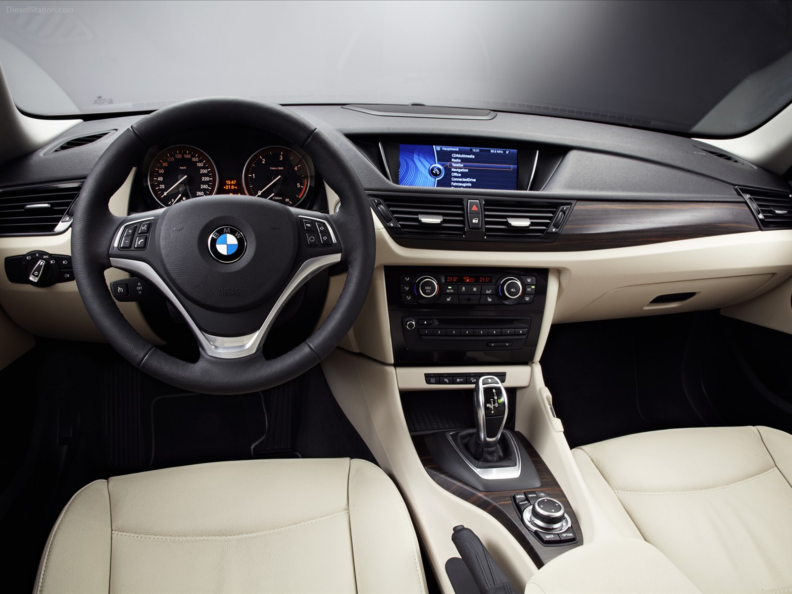 BMW X1 2013