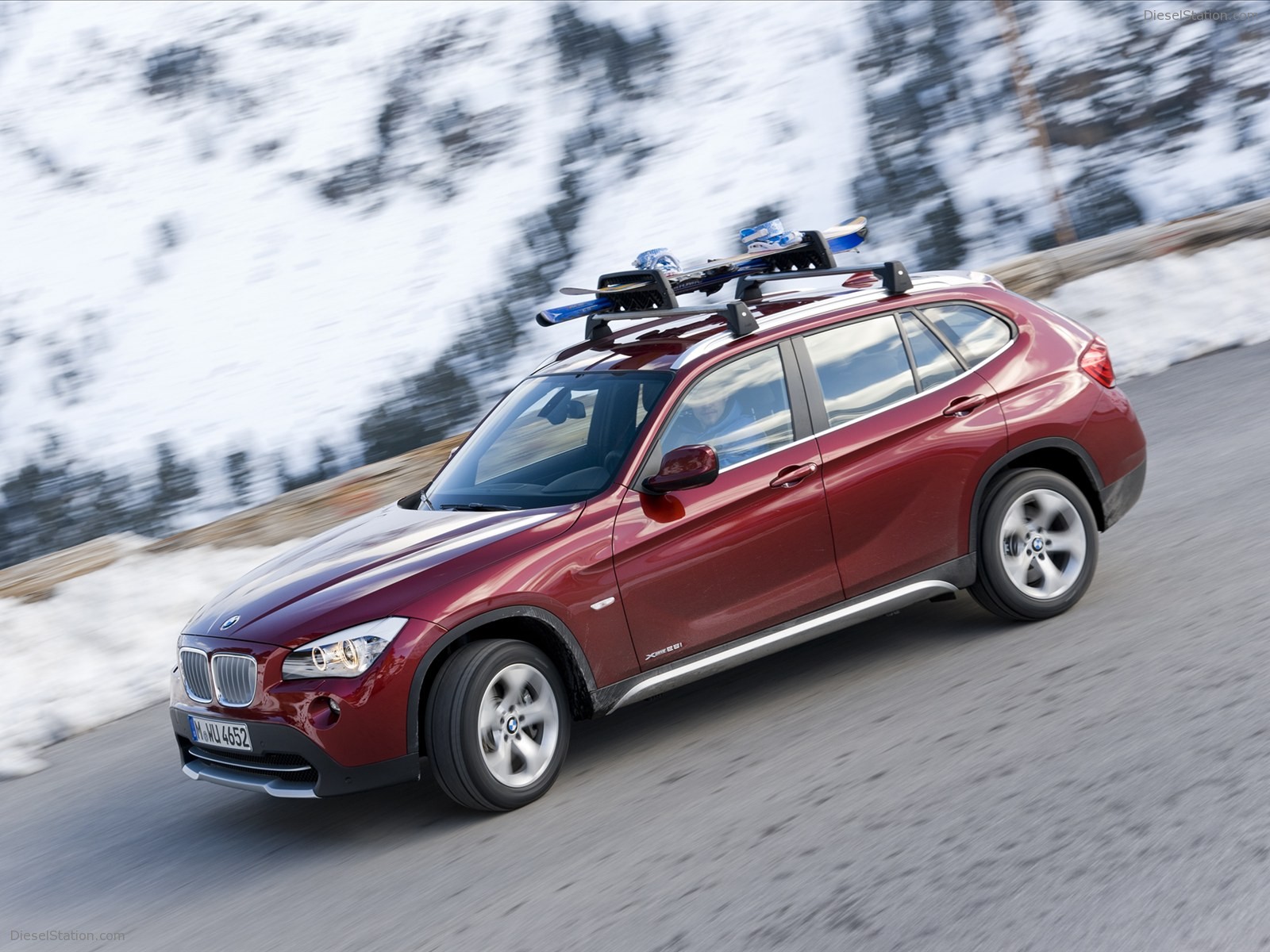 BMW X1 xDrive28i 2011