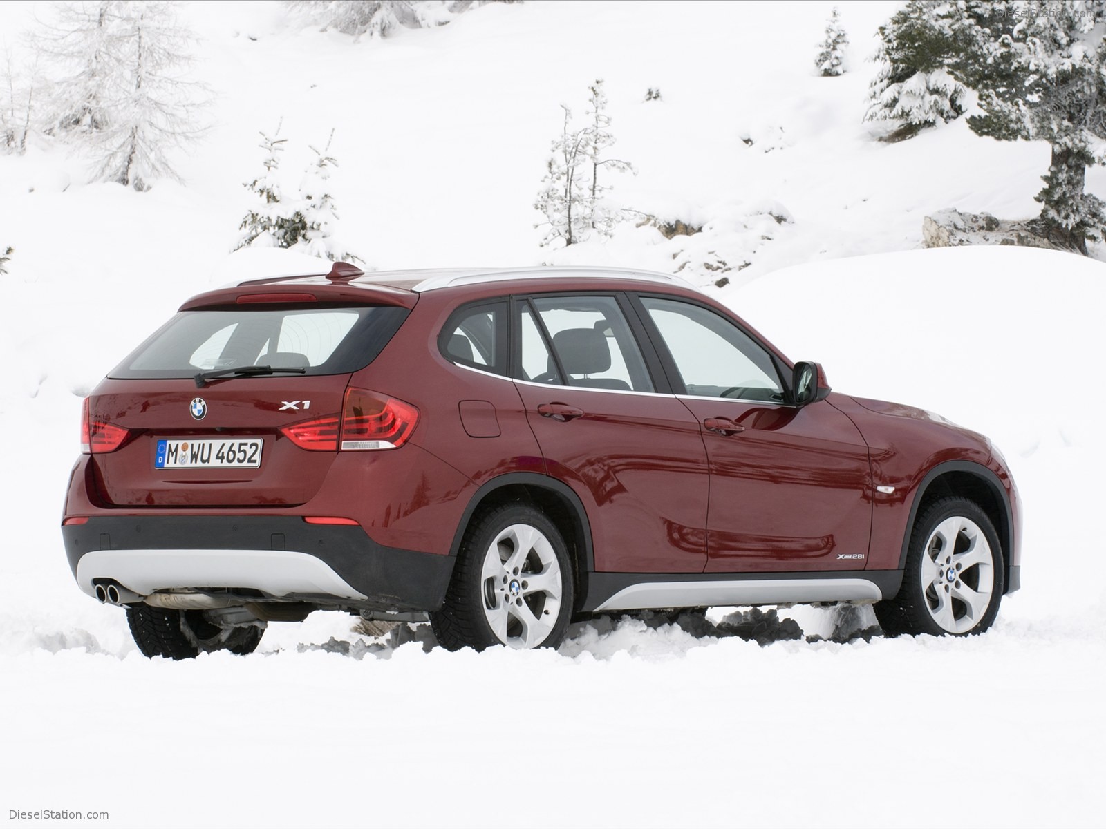 BMW X1 xDrive28i 2011