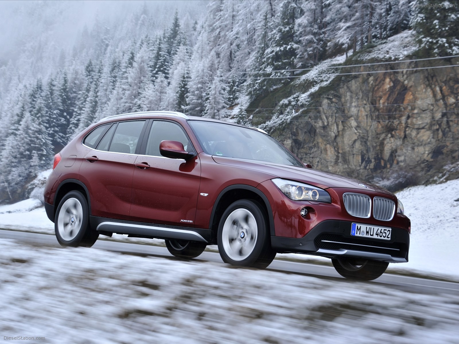 BMW X1 xDrive28i 2011