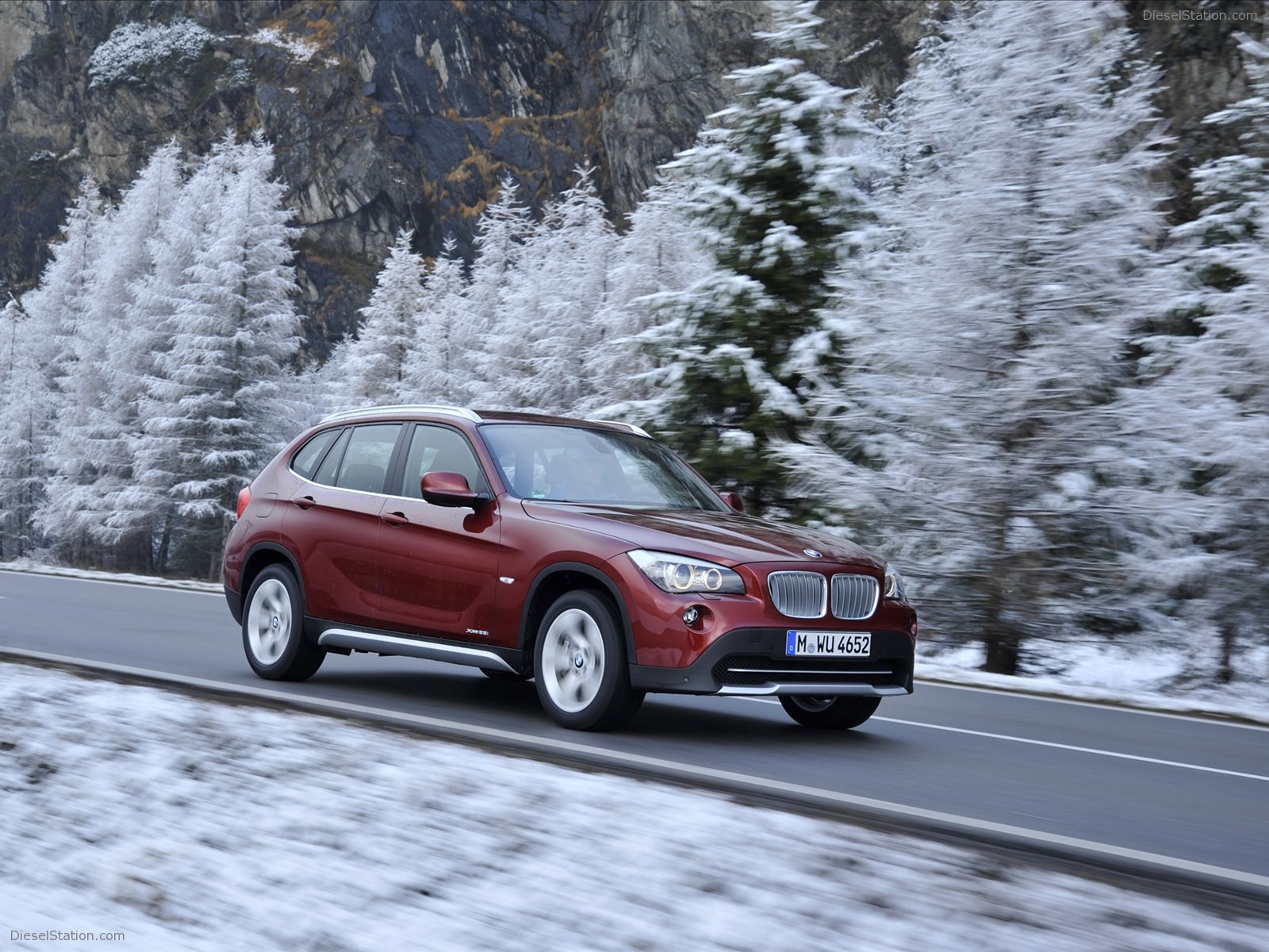 BMW X1 xDrive28i 2011