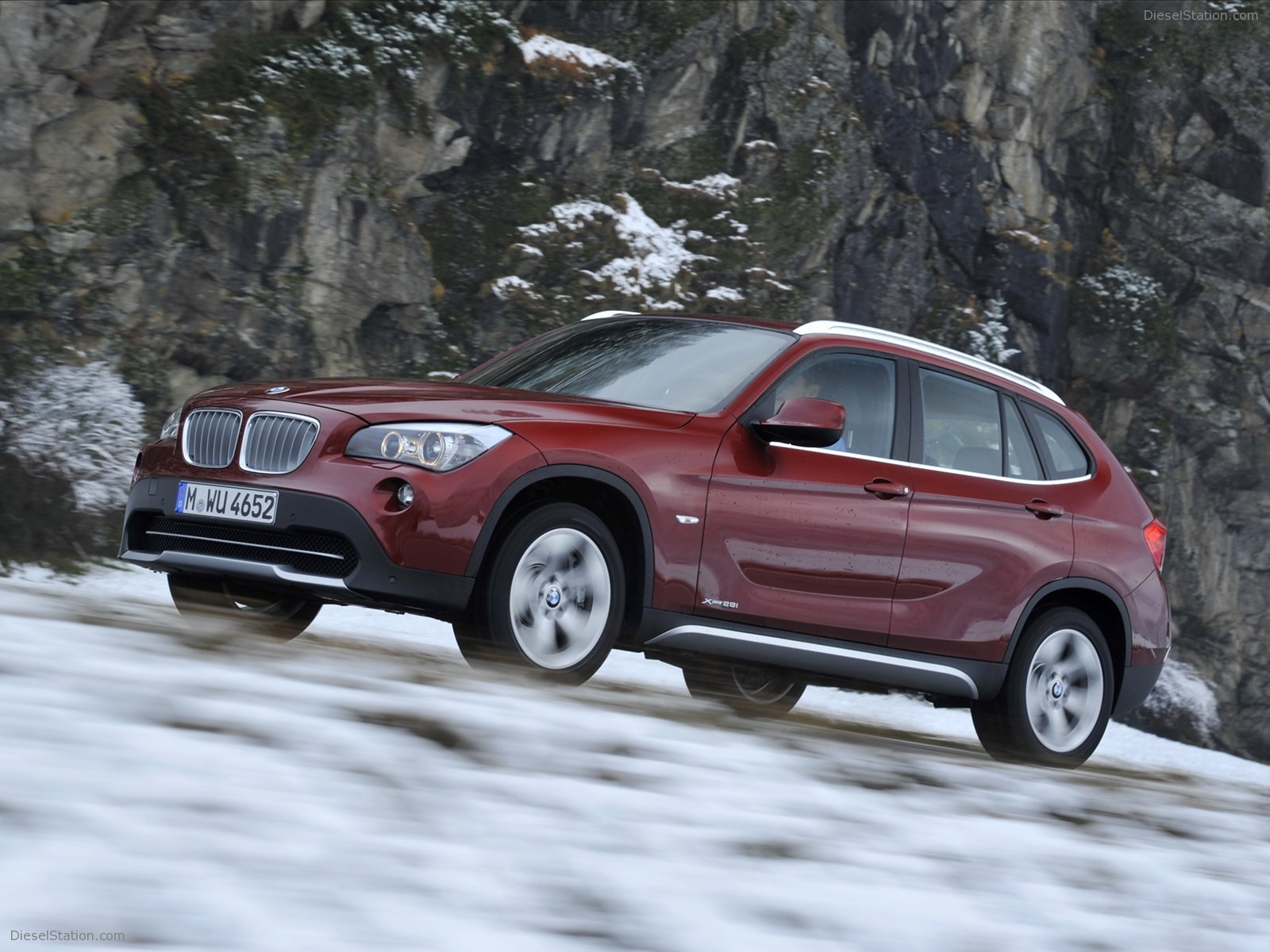 BMW X1 xDrive28i 2011