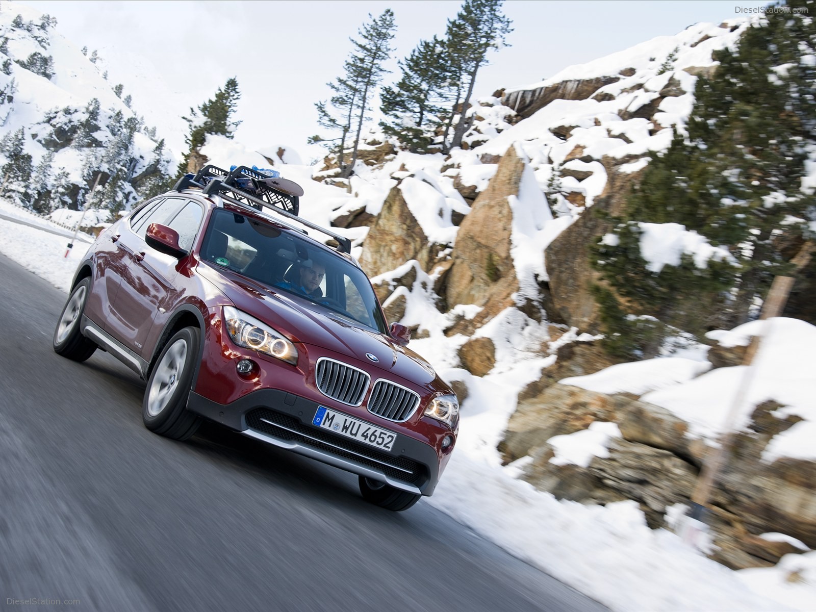 BMW X1 xDrive28i 2011