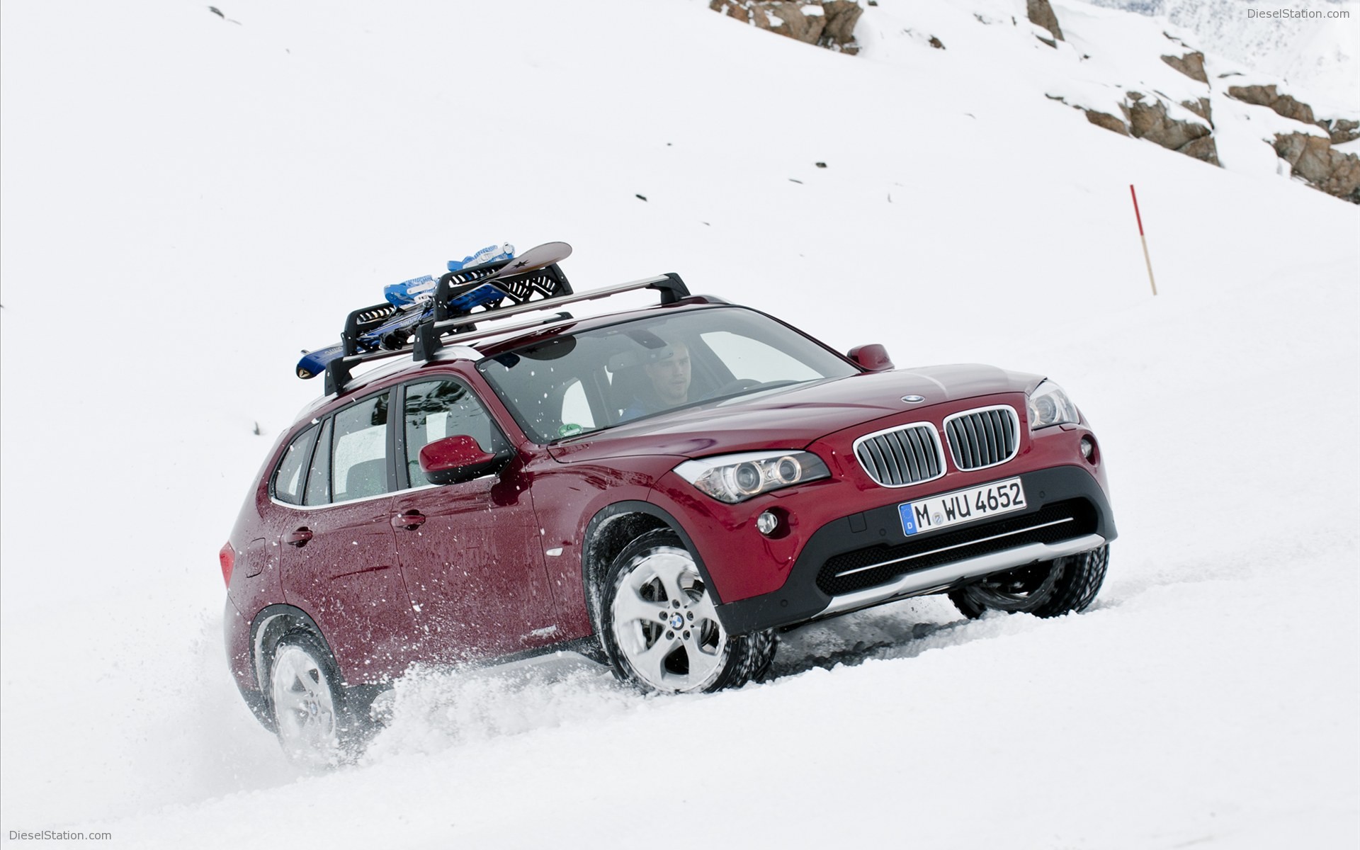 BMW X1 xDrive28i 2011