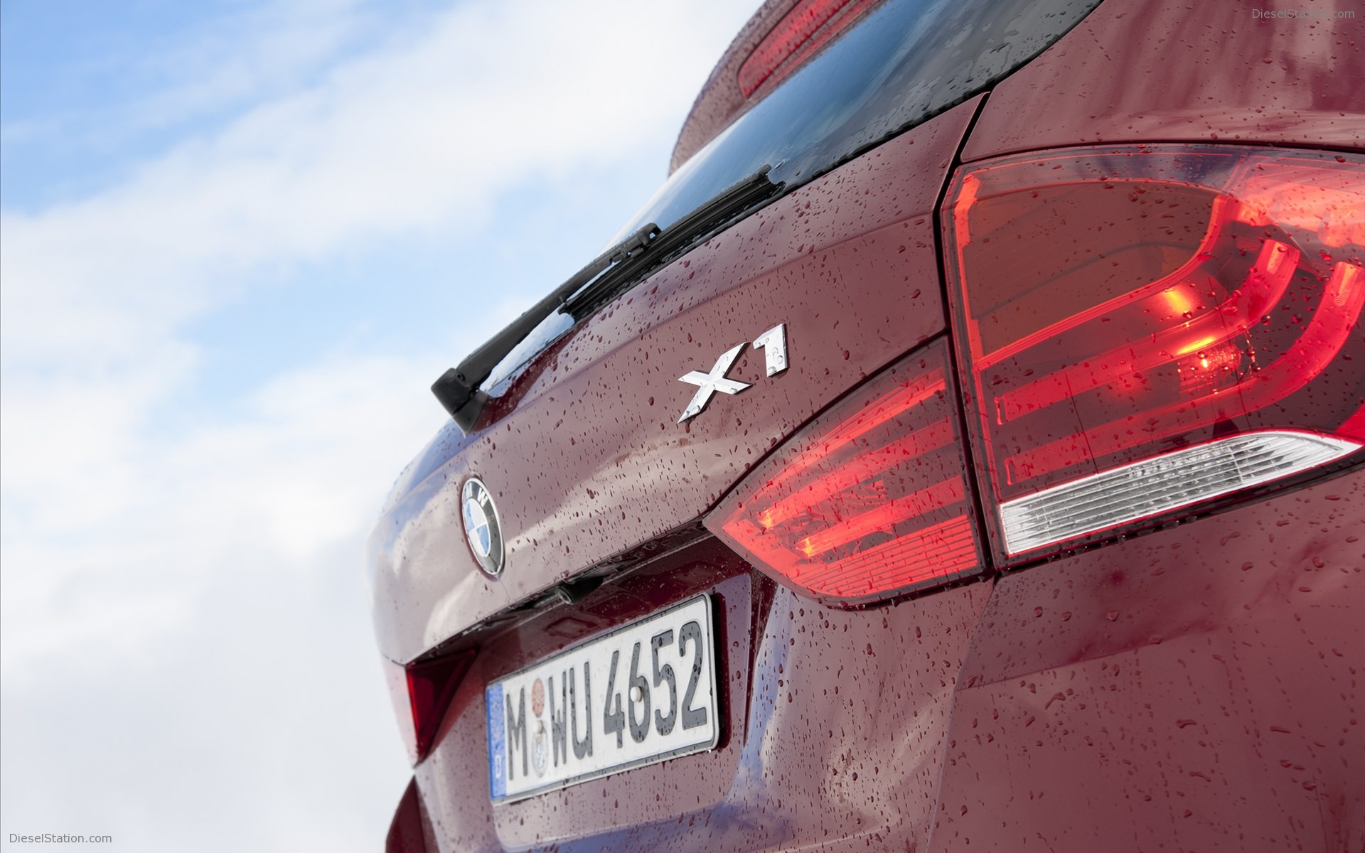 BMW X1 xDrive28i 2011