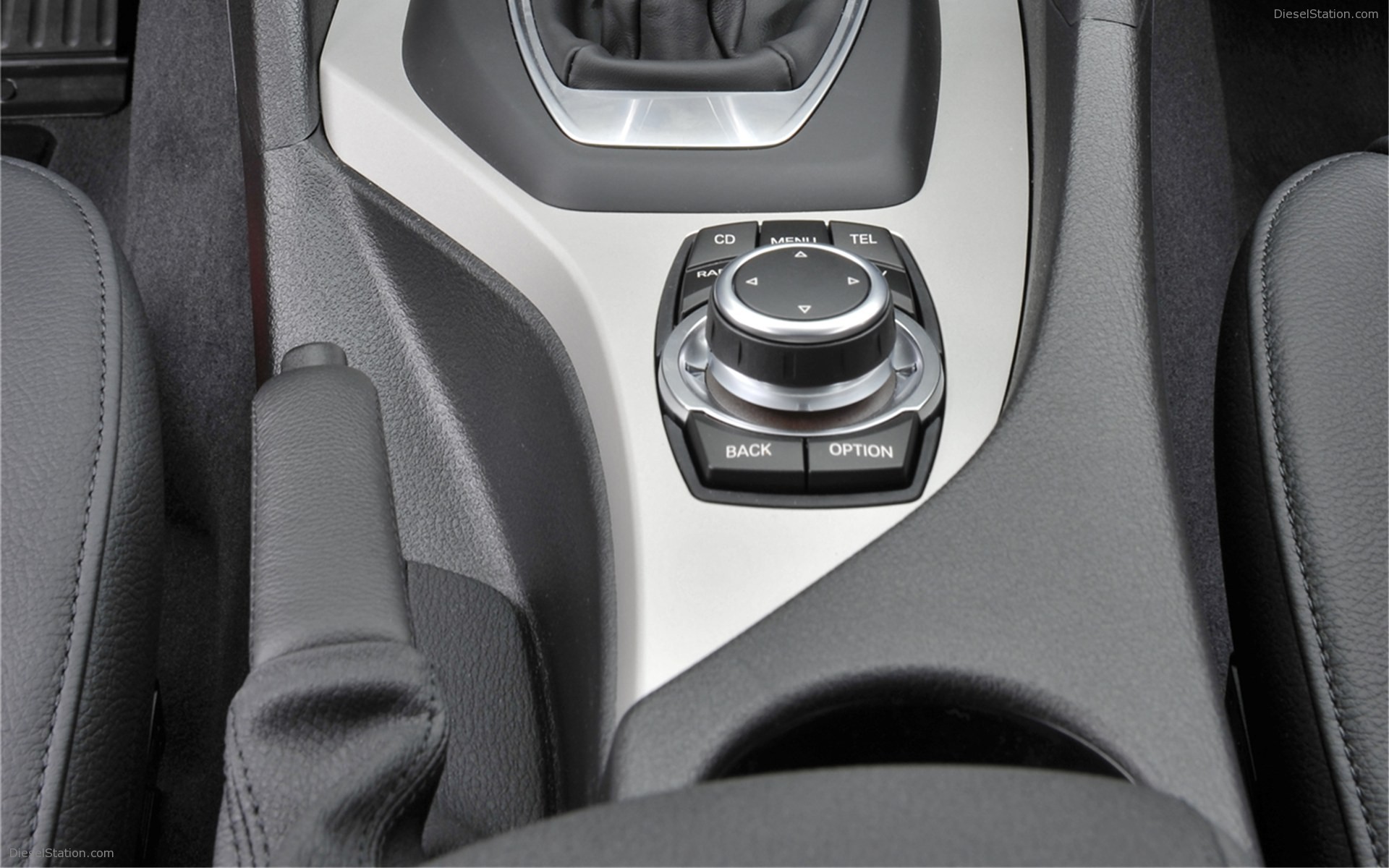 BMW X1 xDrive28i 2011