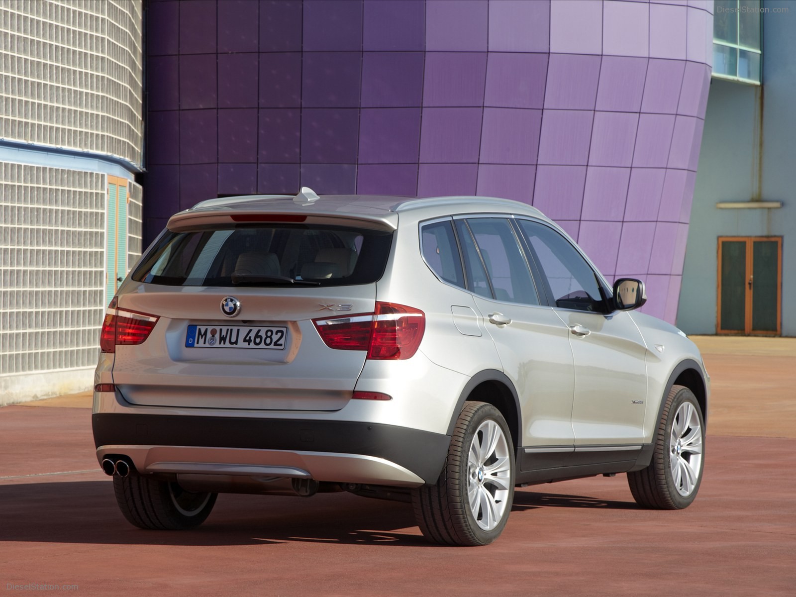 BMW X3 2011