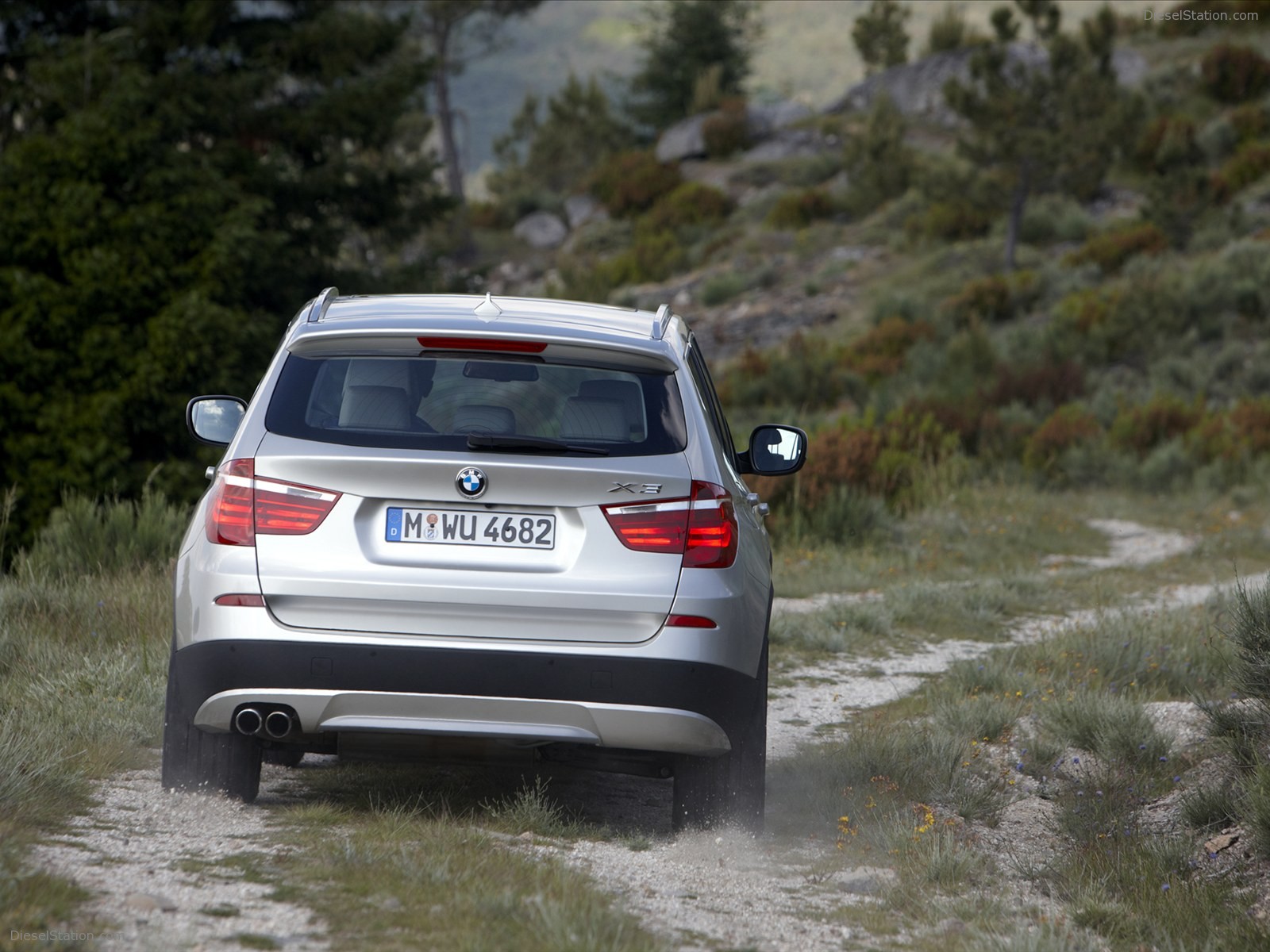 BMW X3 2011