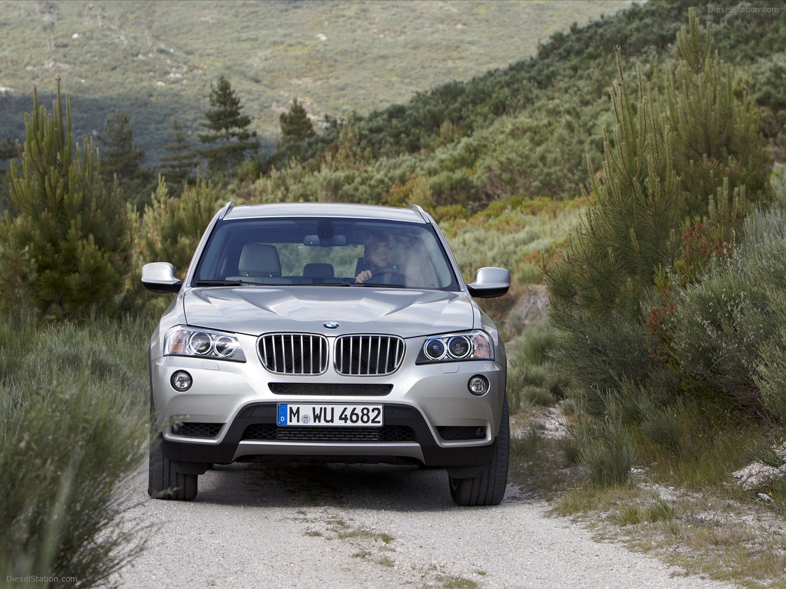 BMW X3 2011
