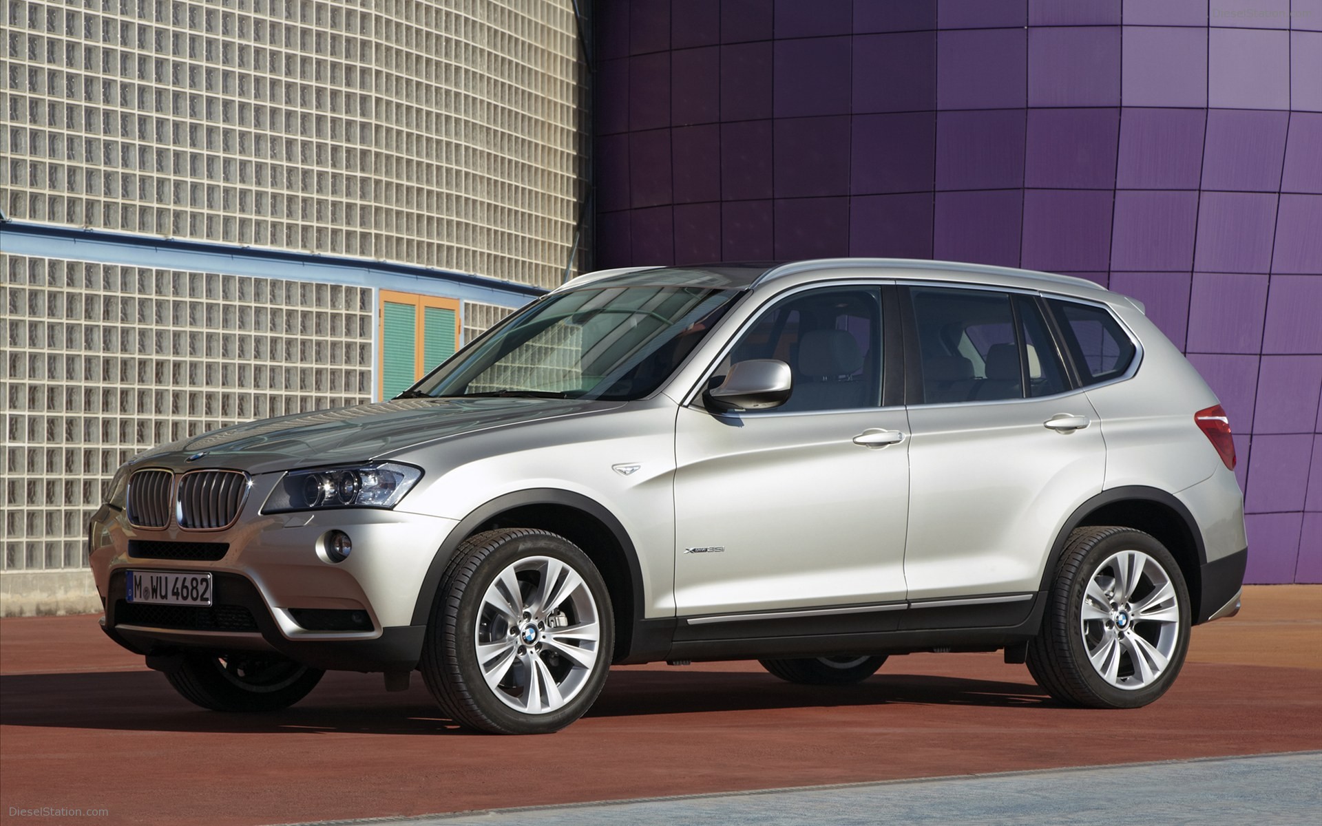 BMW X3 2011