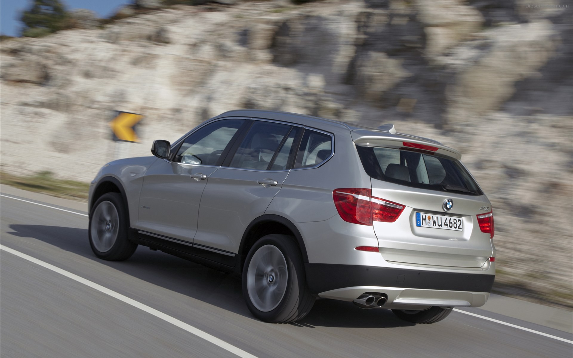 BMW X3 2011