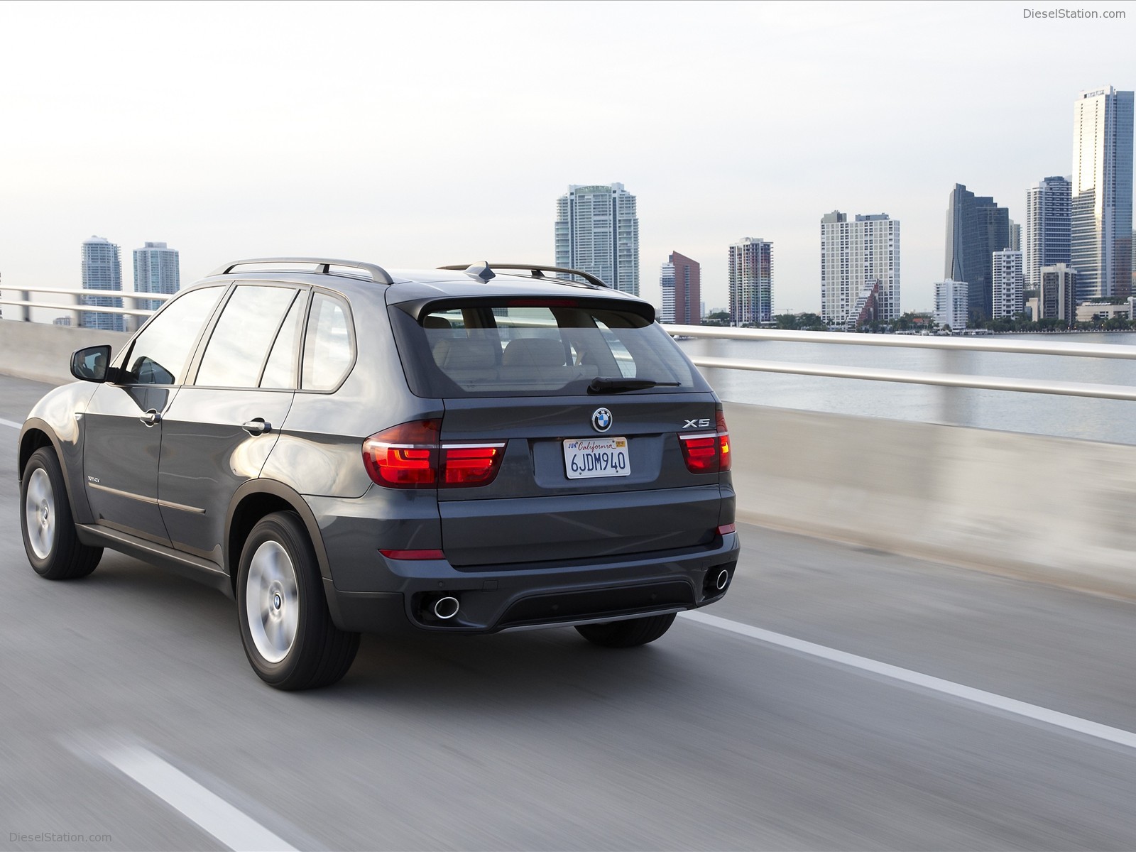 BMW X5 2011