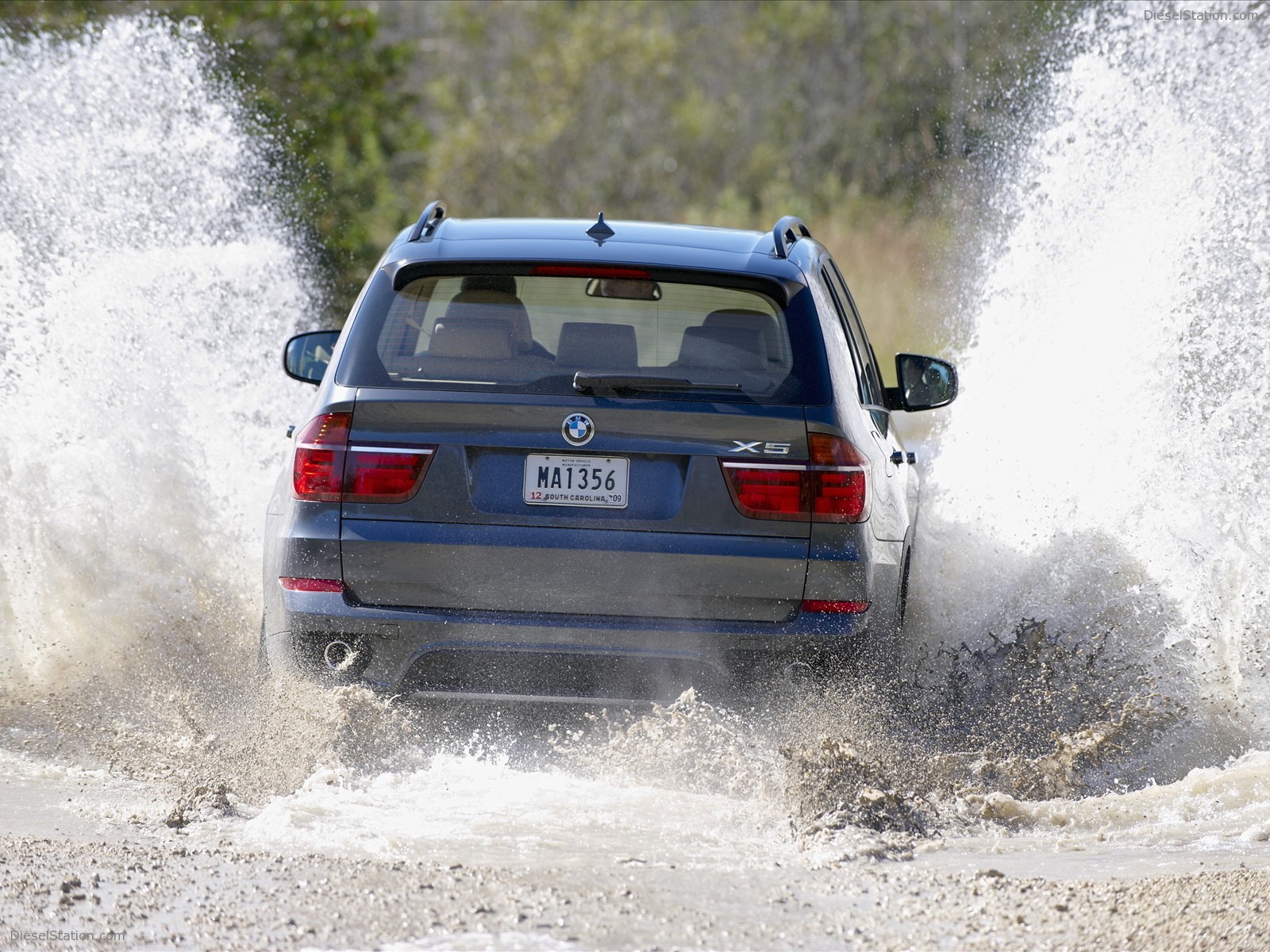 BMW X5 2011