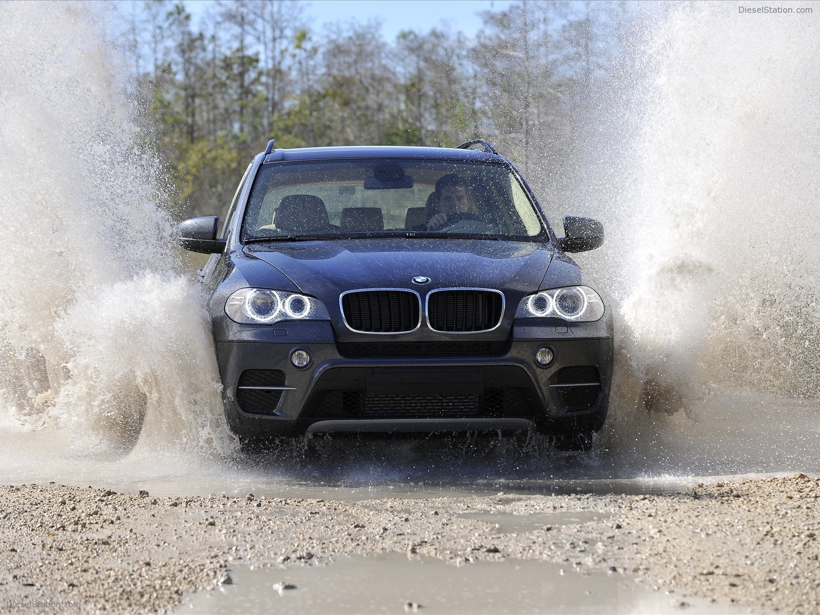 BMW X5 2011