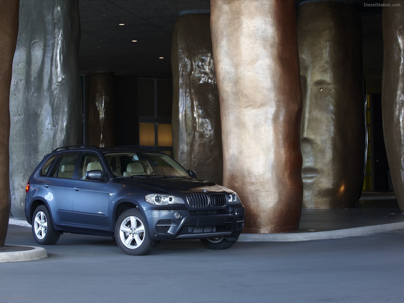 BMW X5 2011