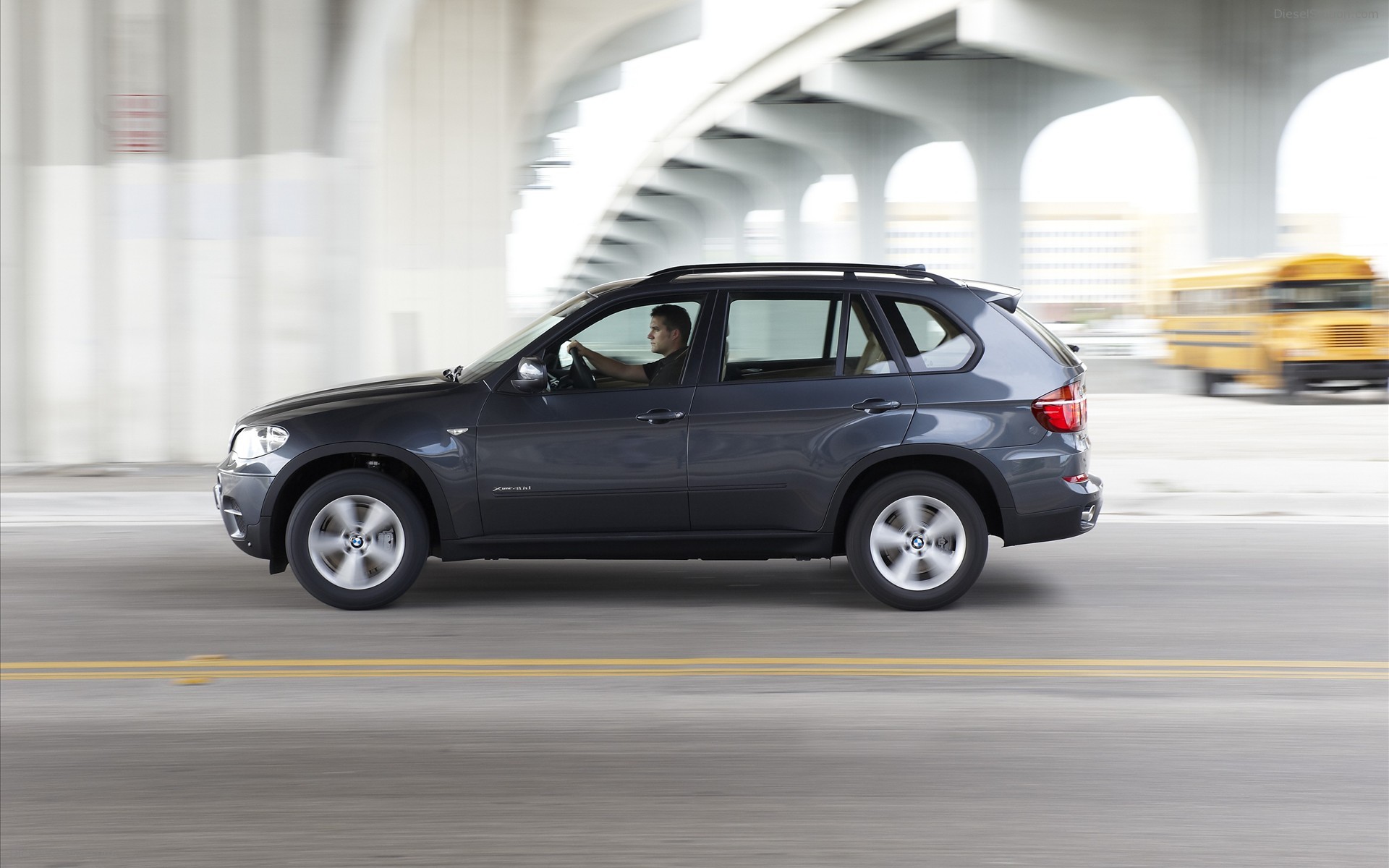 BMW X5 2011
