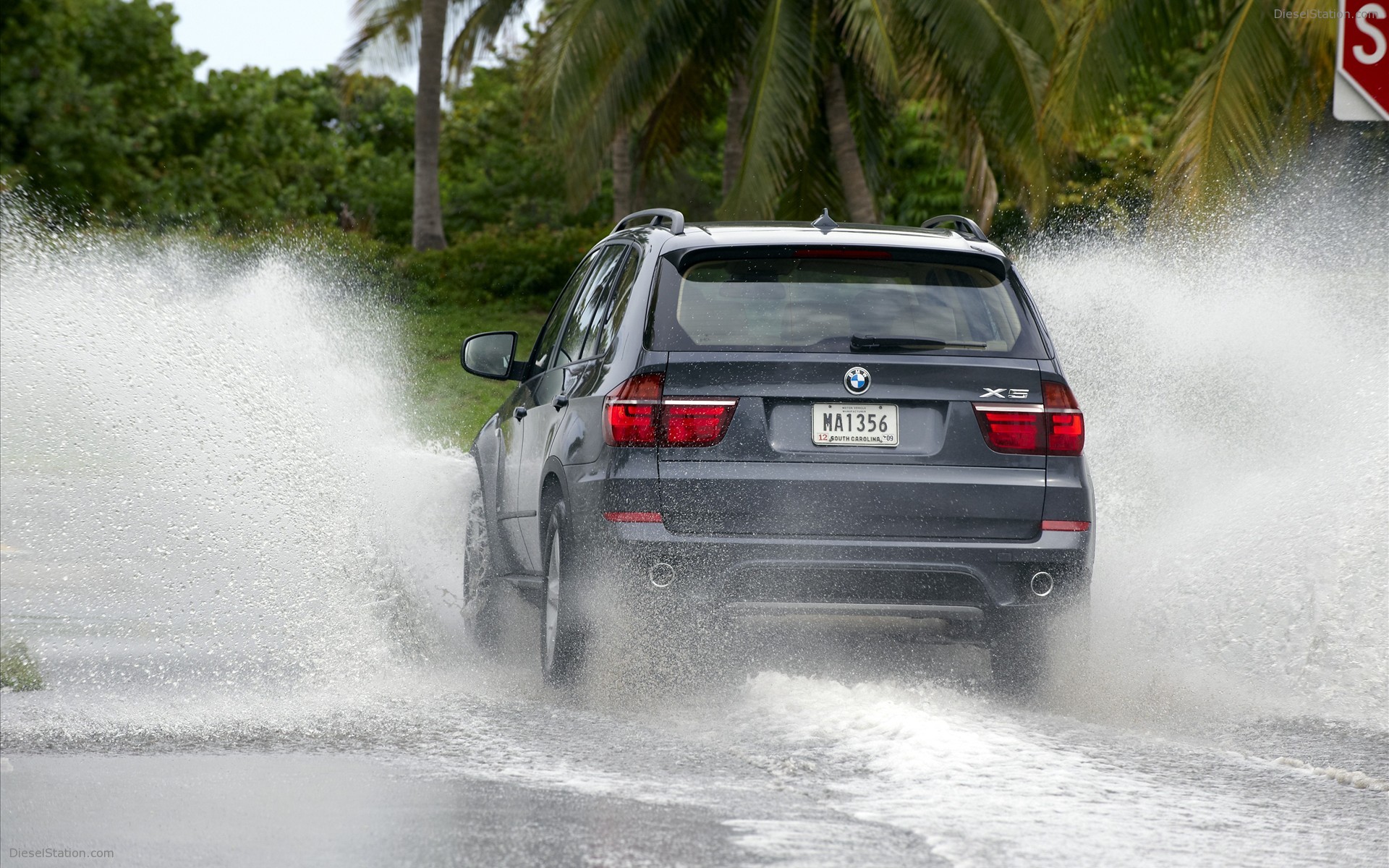 BMW X5 2011