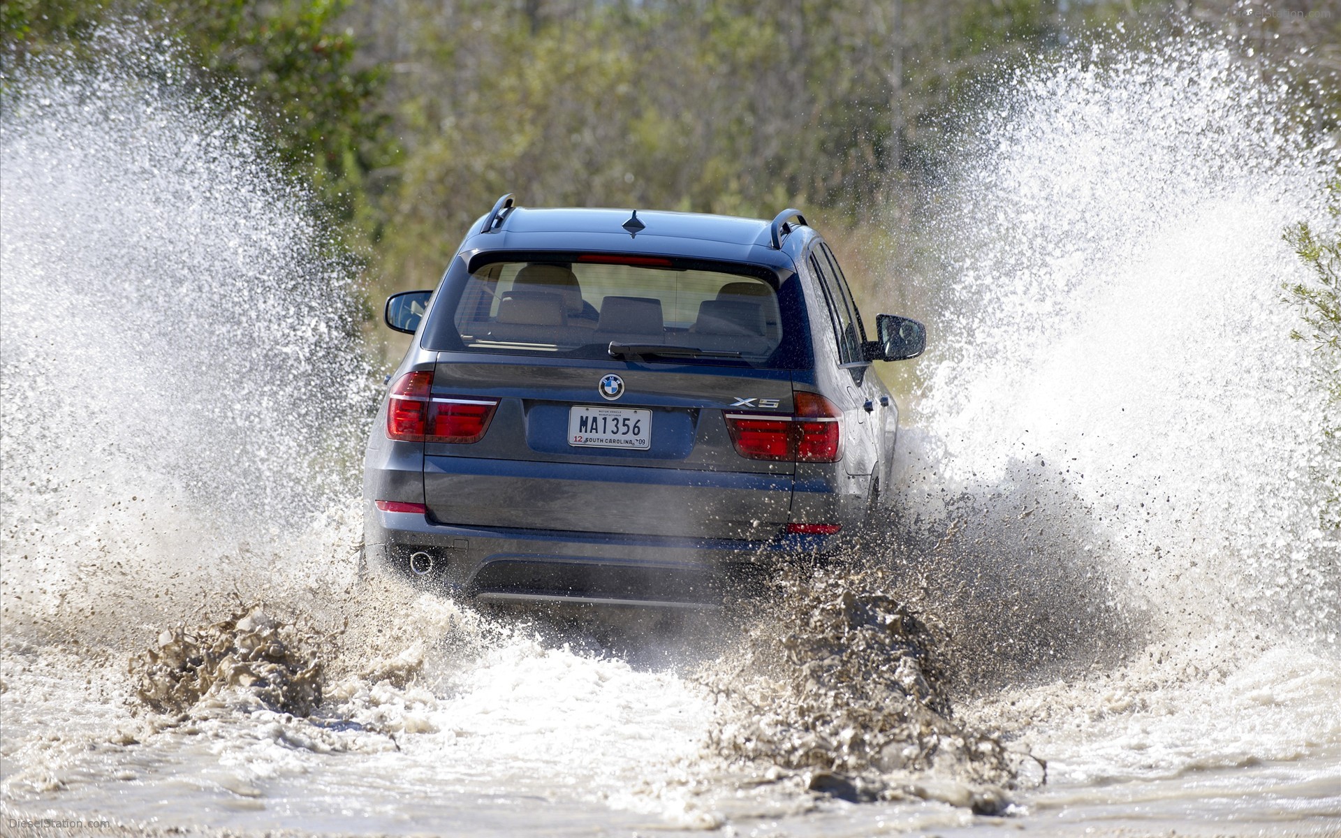 BMW X5 2011