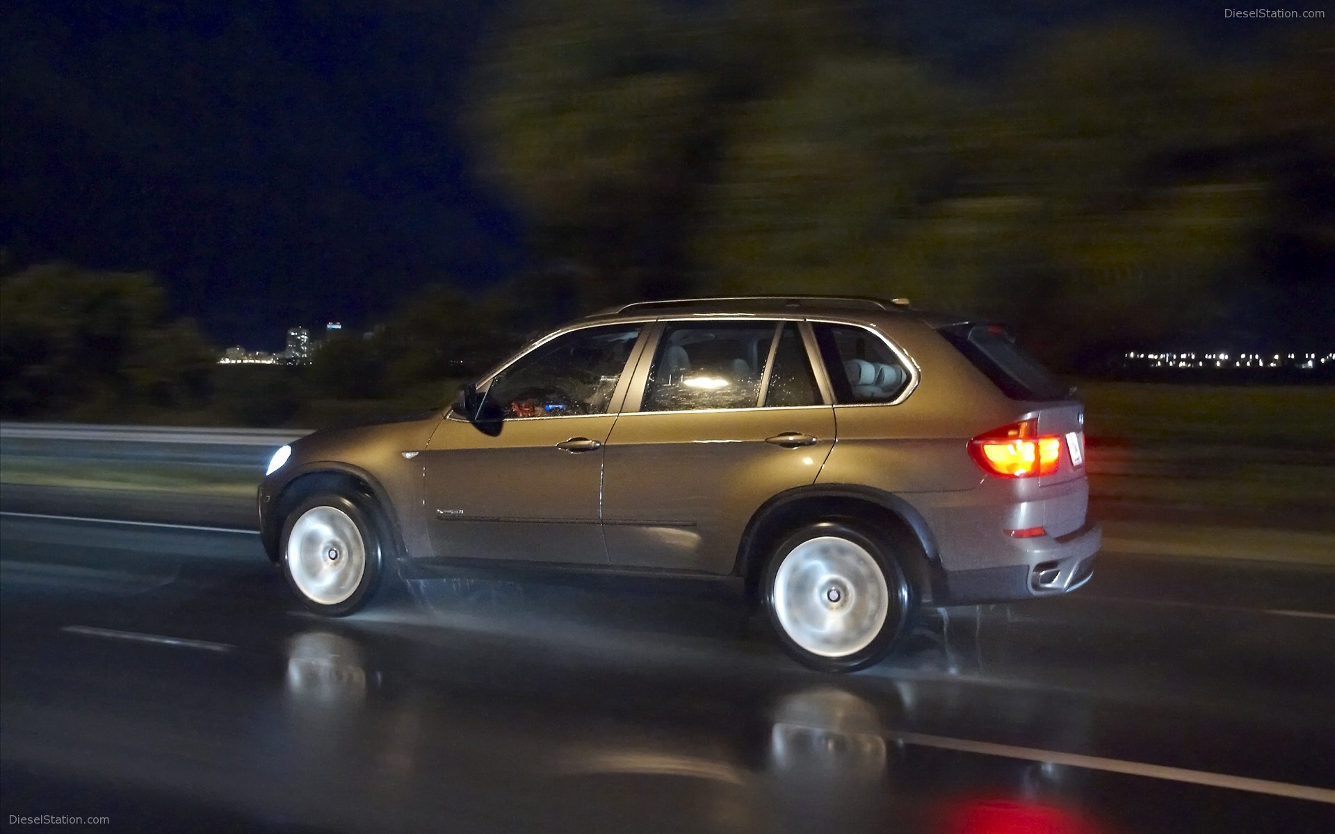 BMW X5 2011