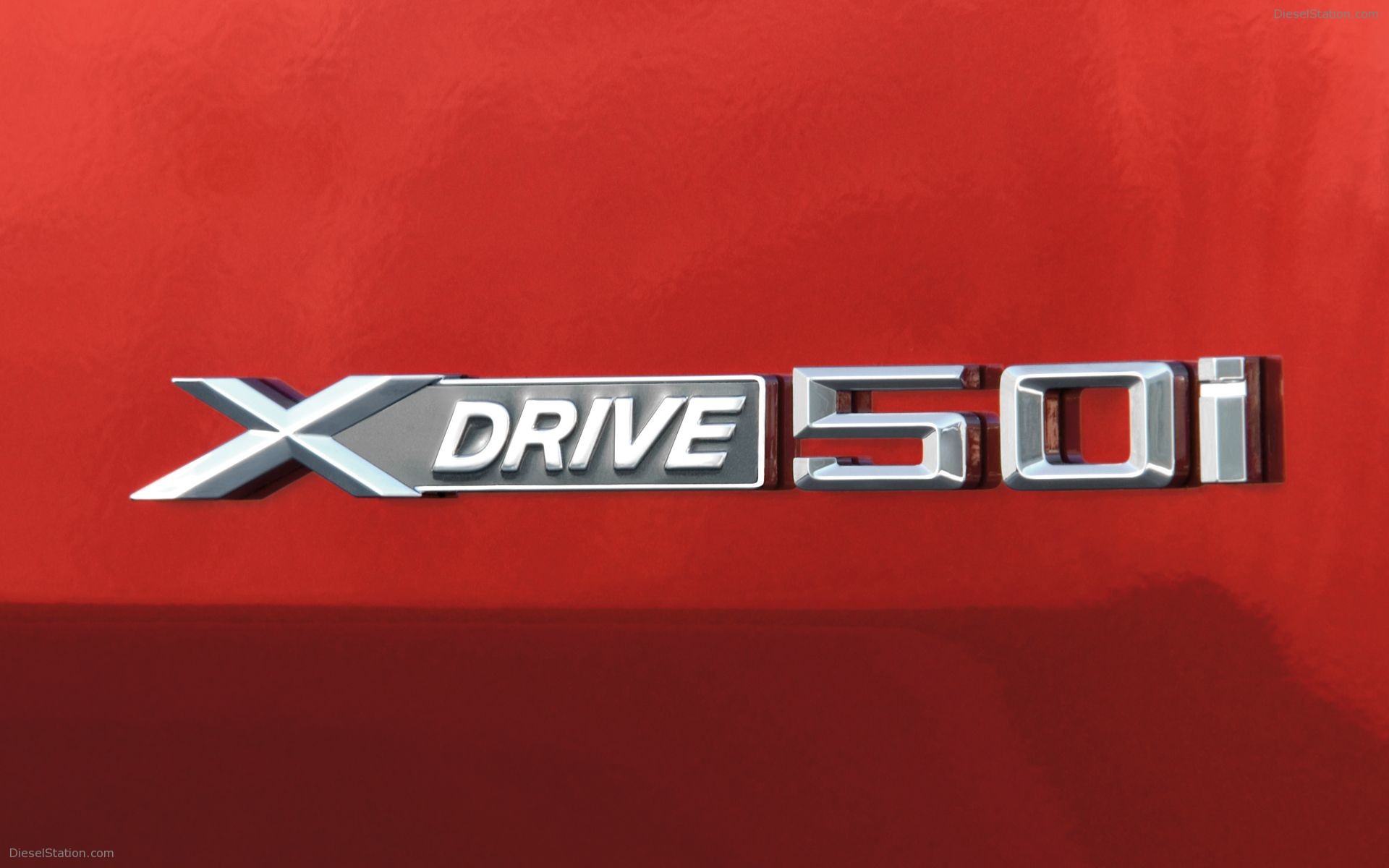 BMW X6 xDrive35i and X6 xDrive50i