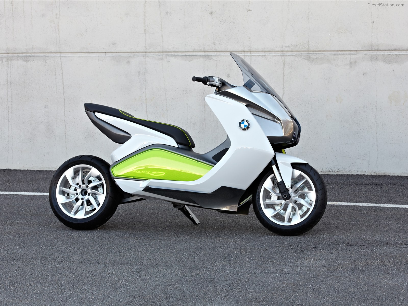 BMW Concept e Scooter 2011