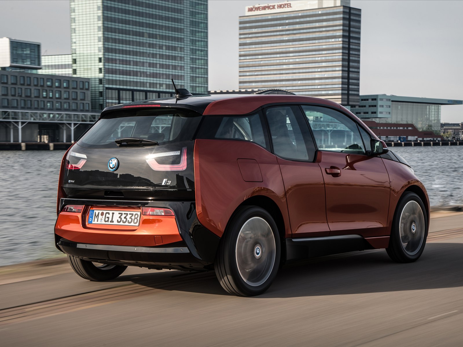 BMW i3 2014