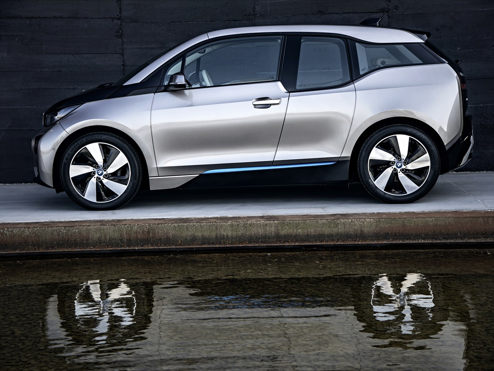 BMW i3 2014