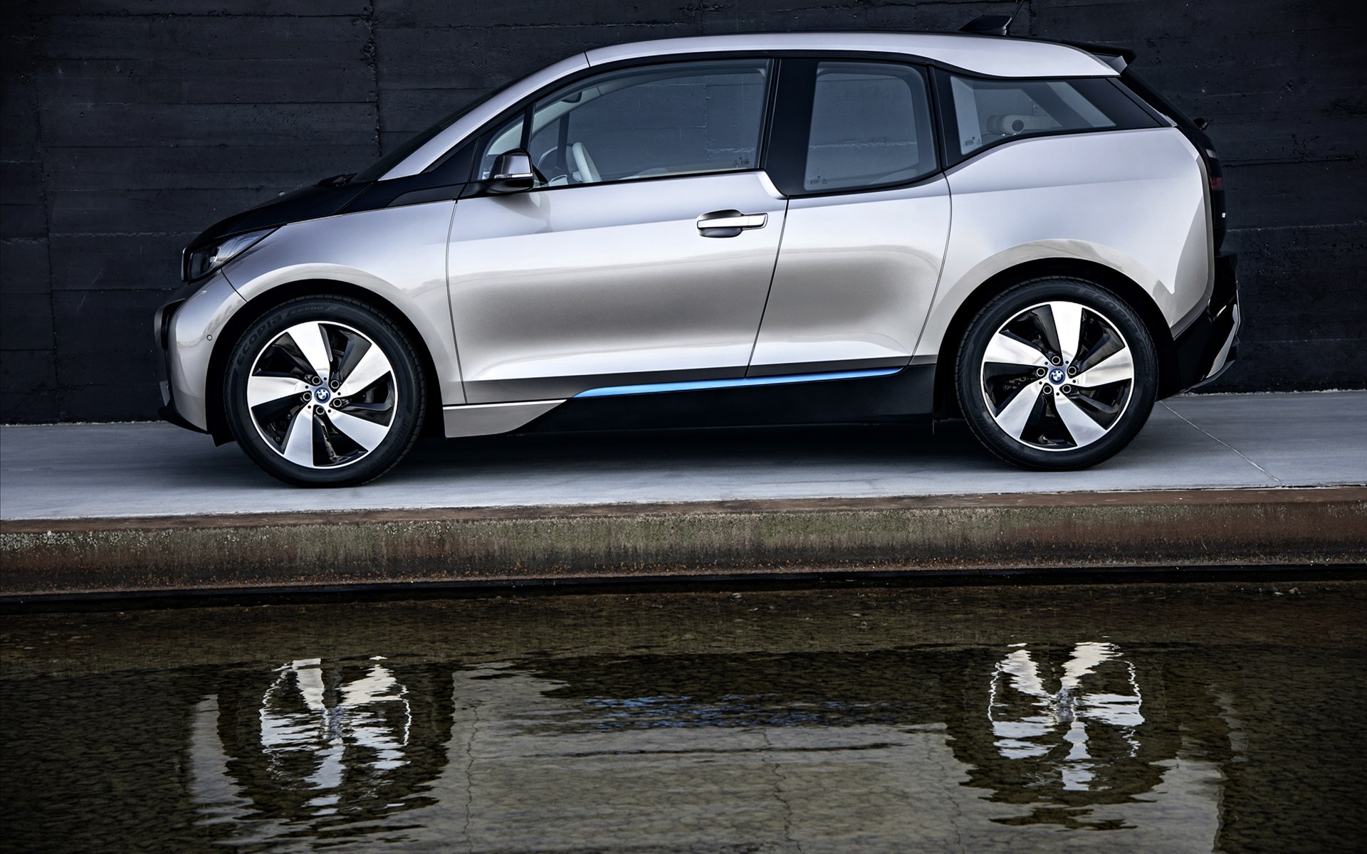BMW i3 2014