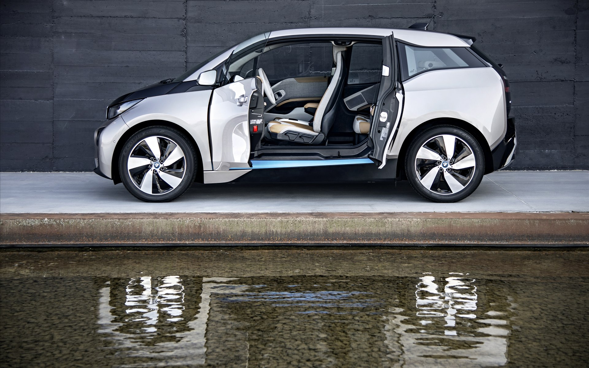 BMW i3 2014
