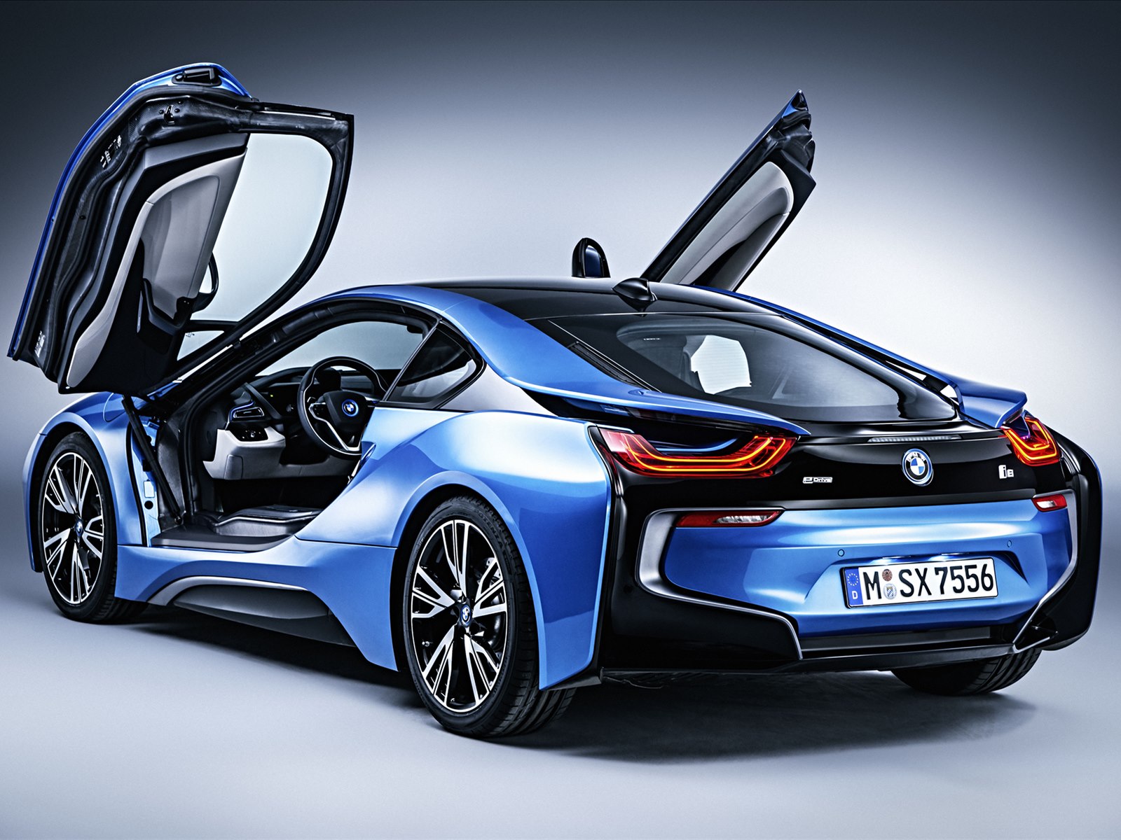 BMW i8 2015