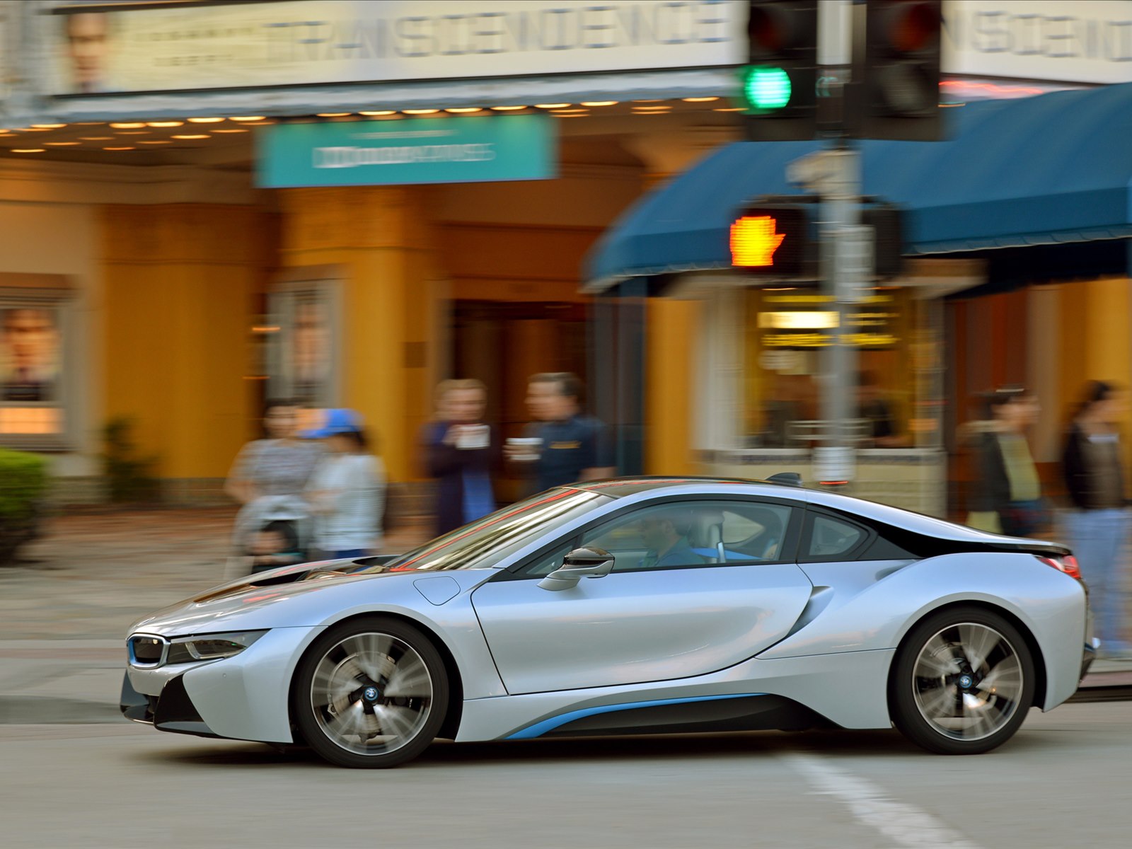 BMW i8 2015