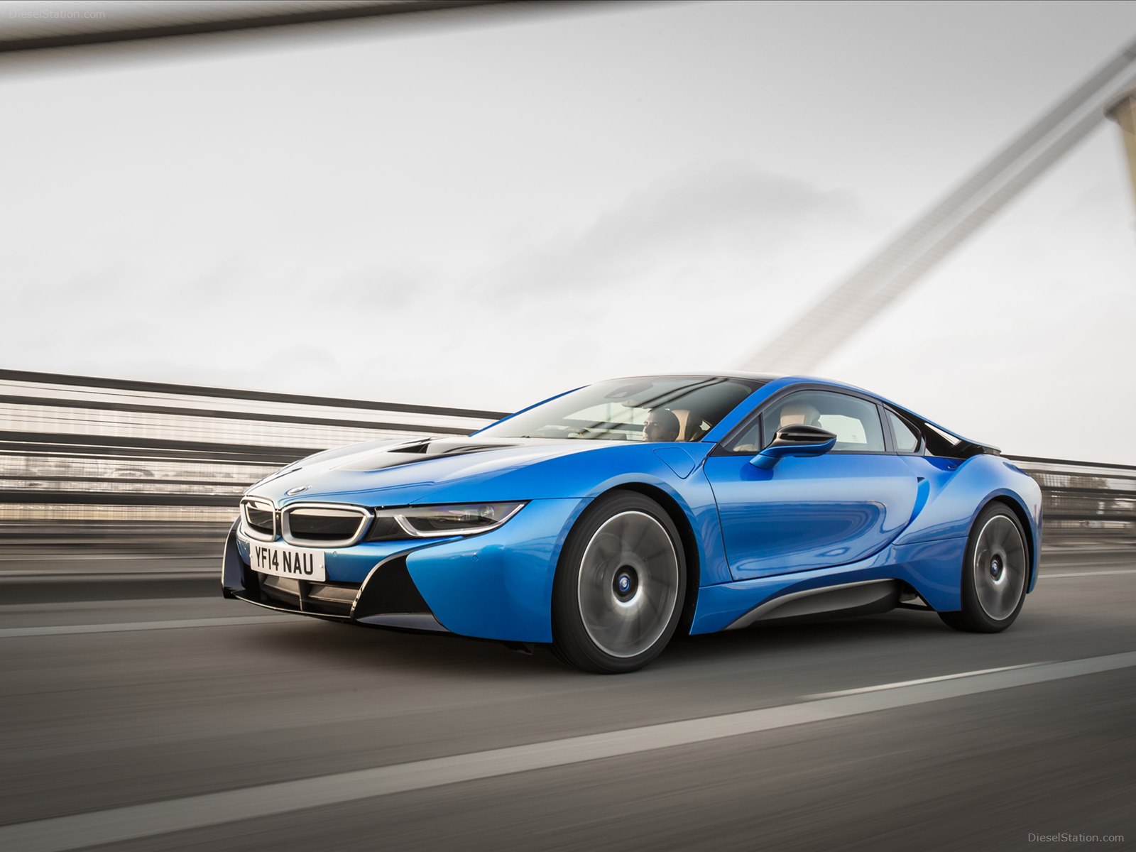 BMW i8 2015