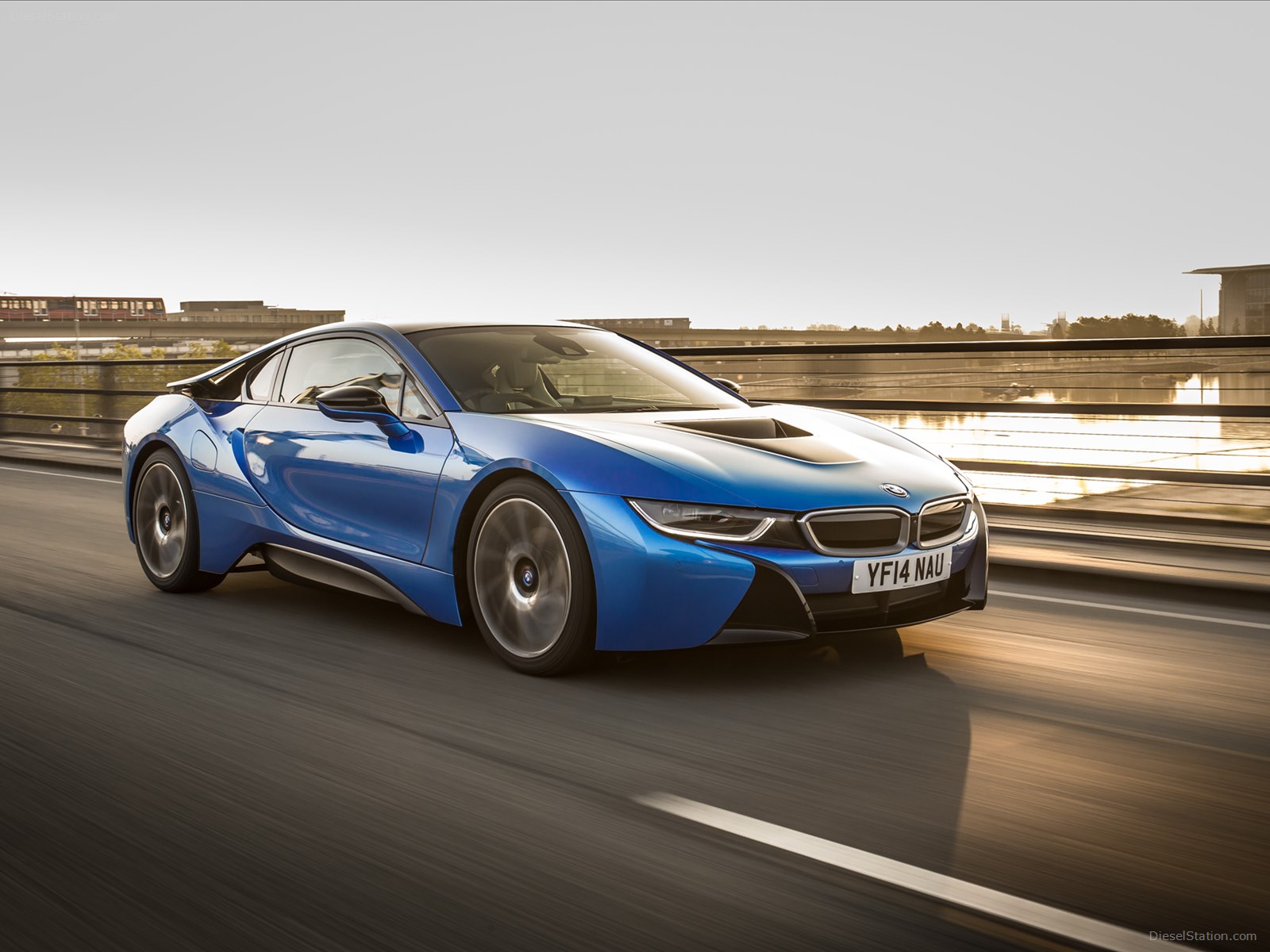BMW i8 2015
