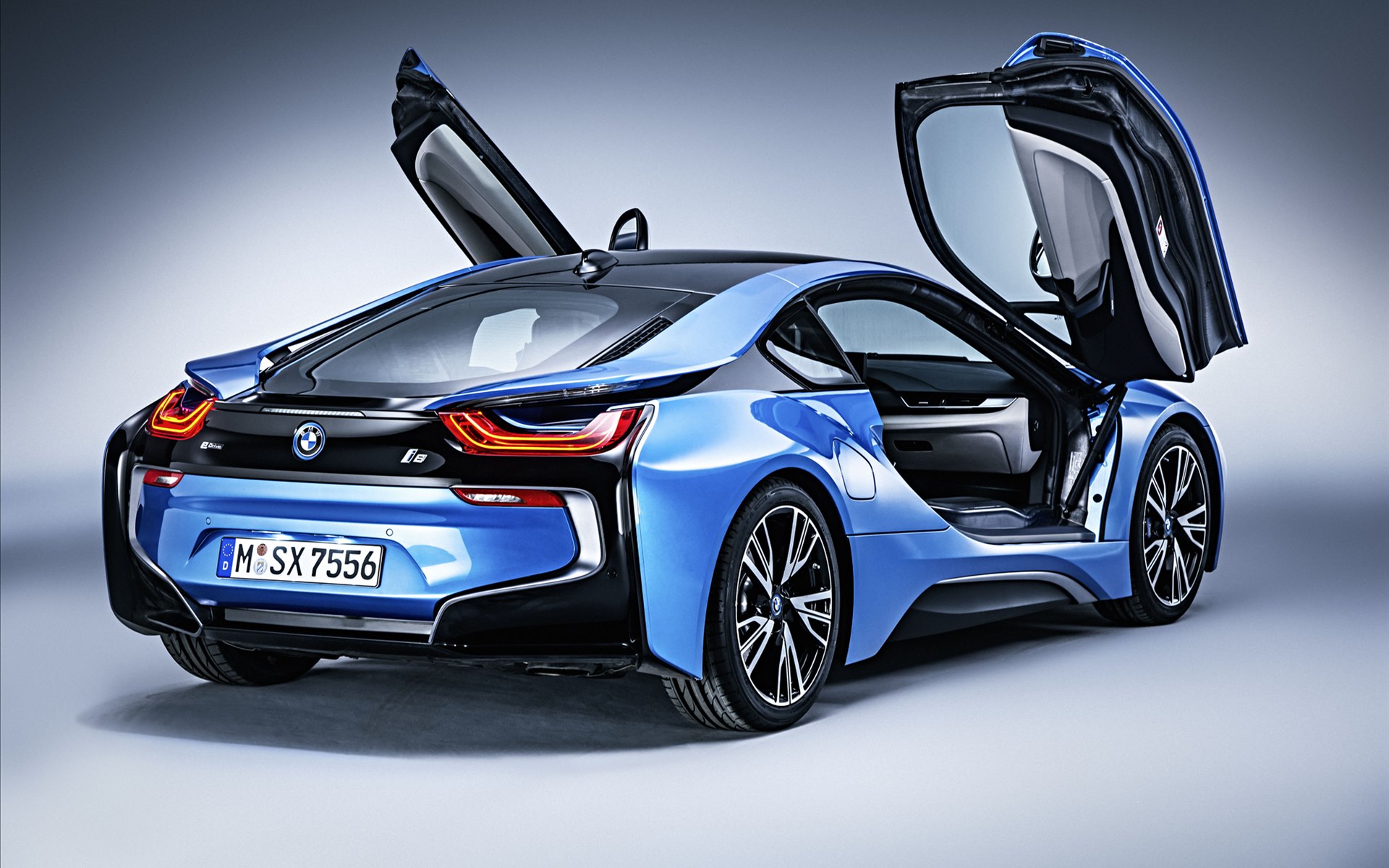 BMW i8 2015