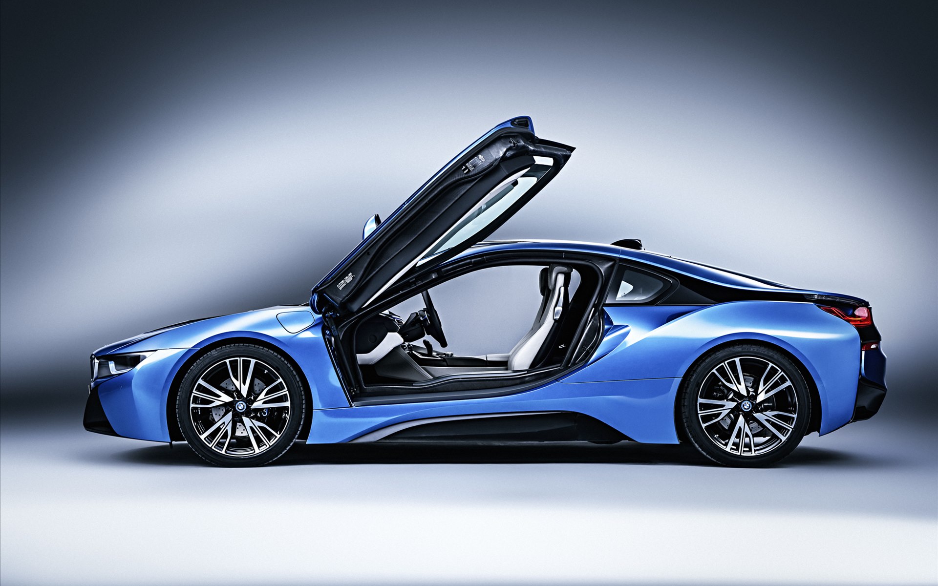 BMW i8 2015