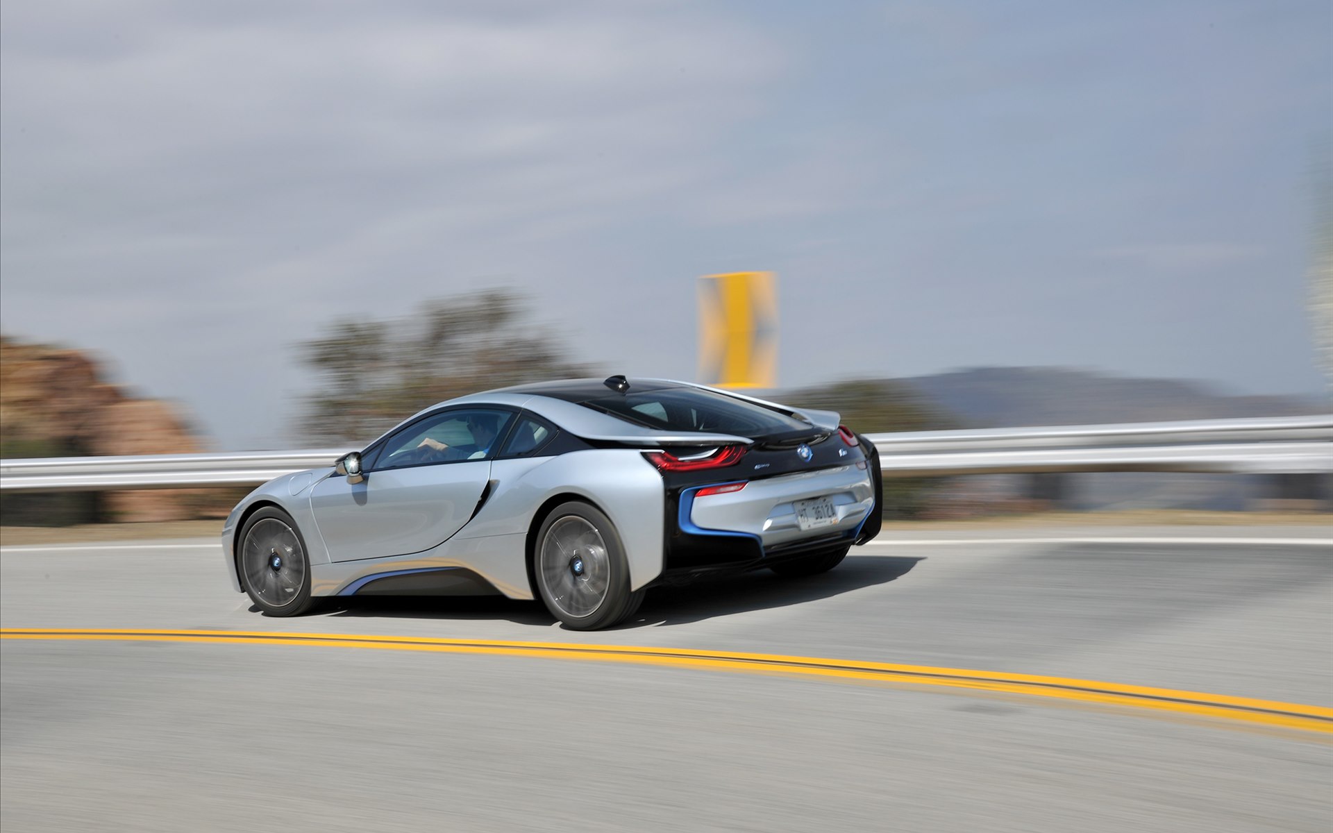 BMW i8 2015