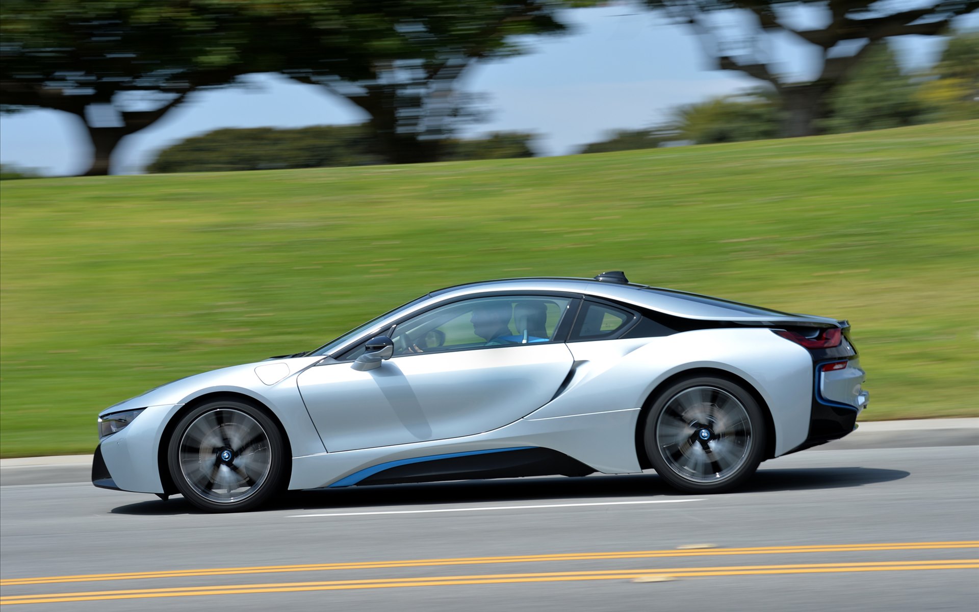 BMW i8 2015