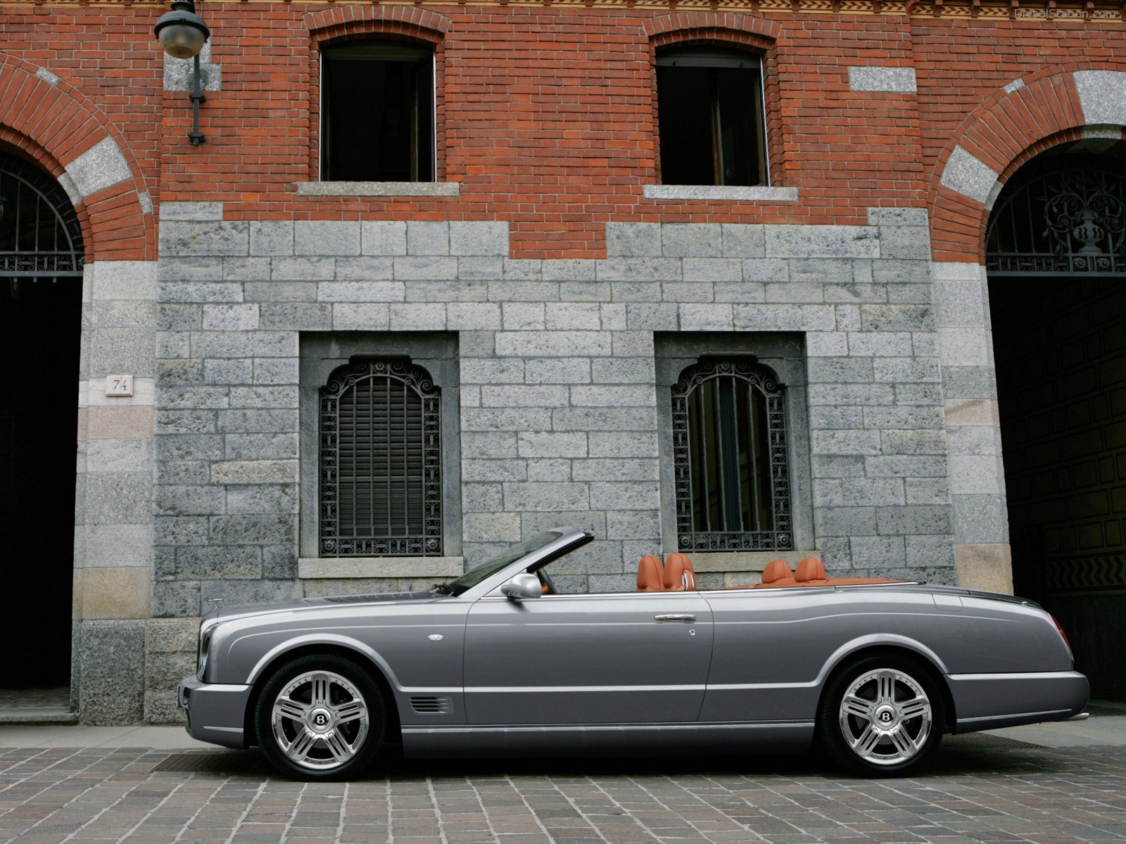 Bentley Azure T