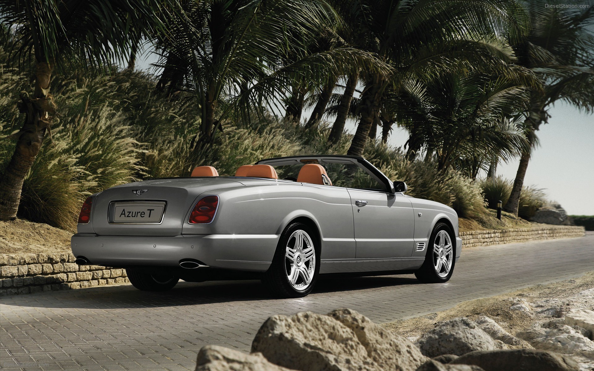 Bentley Azure T
