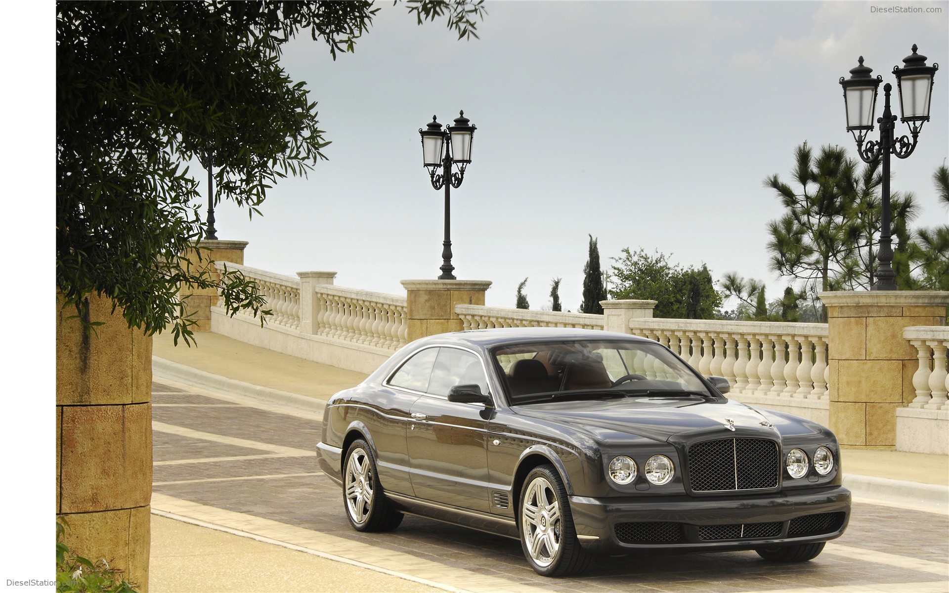 Bentley Brooklands