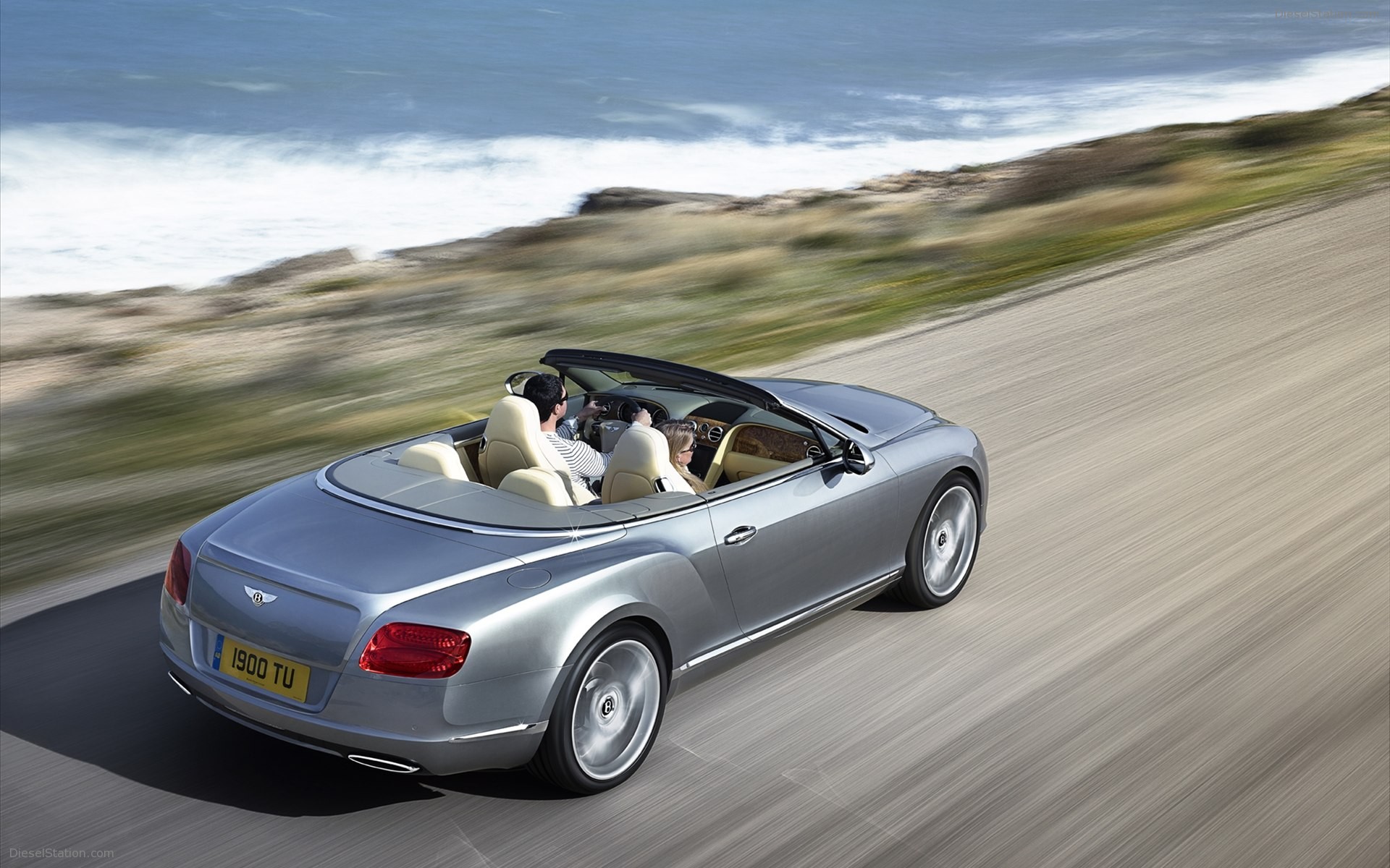 Bentley Continental GTC Convertible 2012