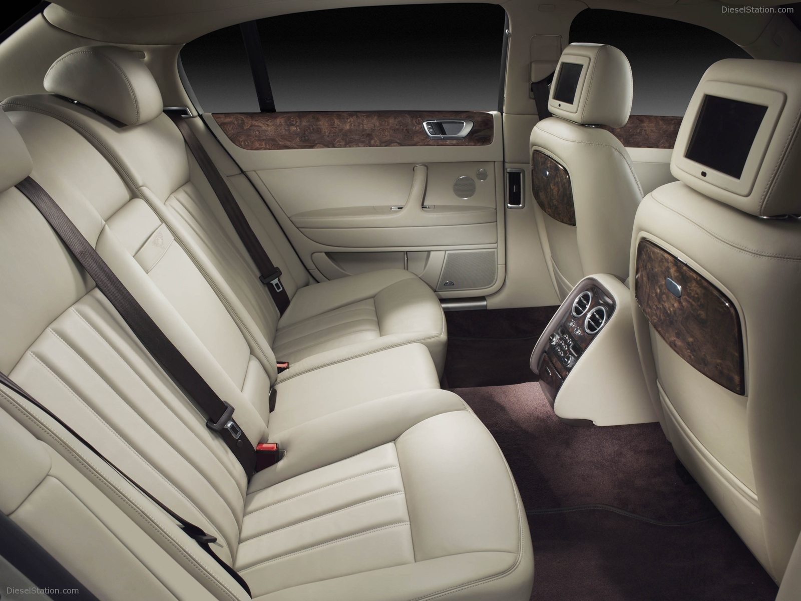 Bentley Continental Flying Spur Speed